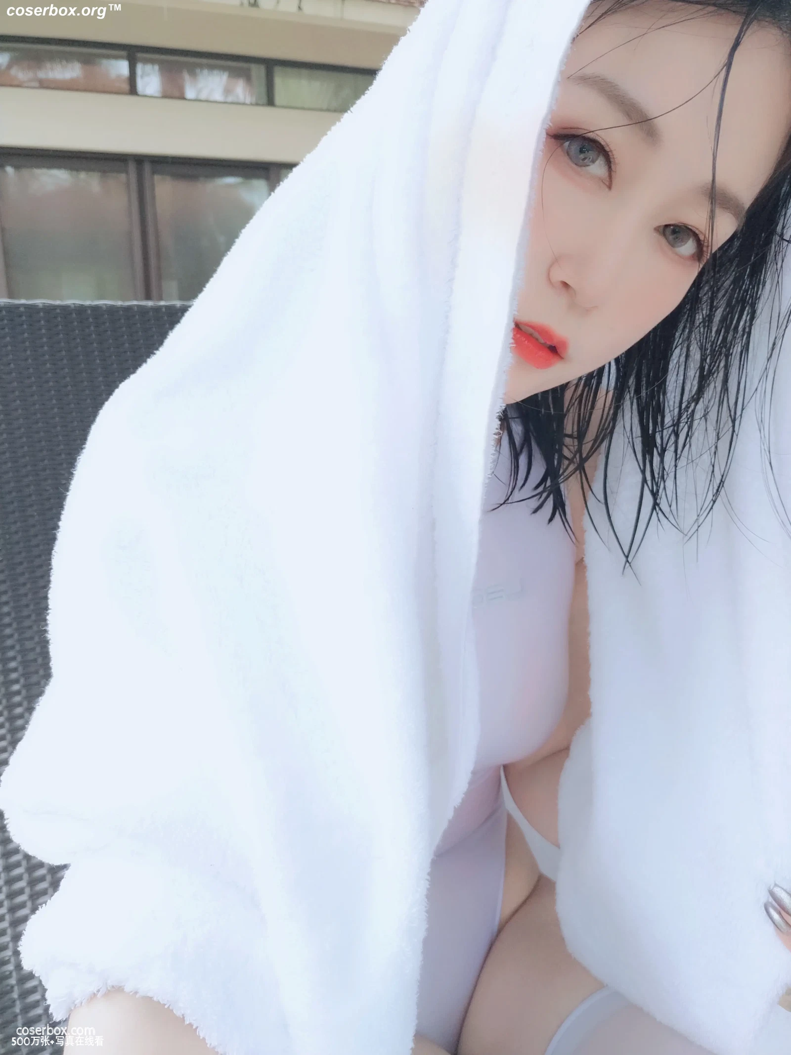白银81 NO.037 白色竞泳 - 在线看可下载原图