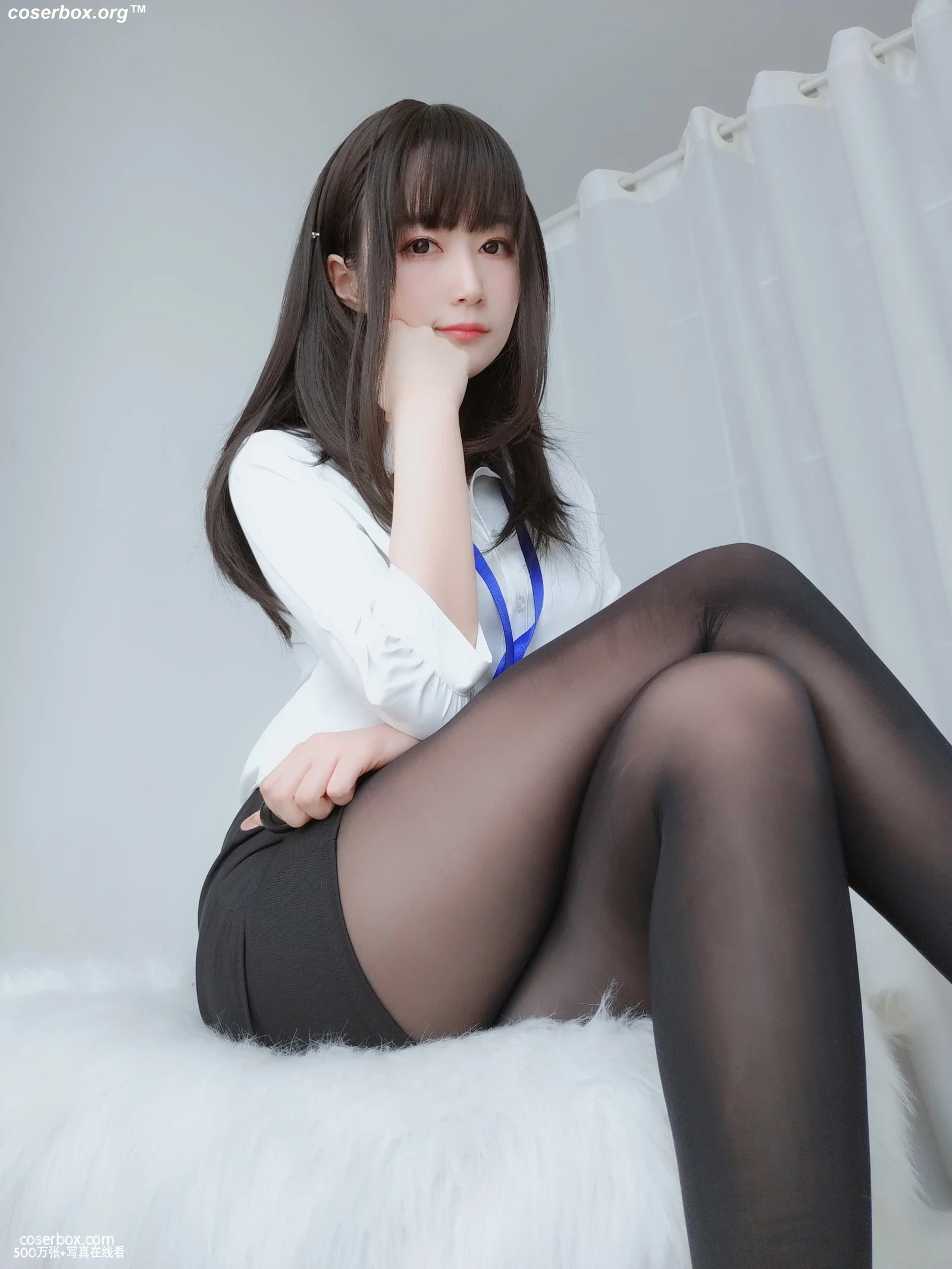 白银81 NO.047 制服 - 在线看可下载原图
