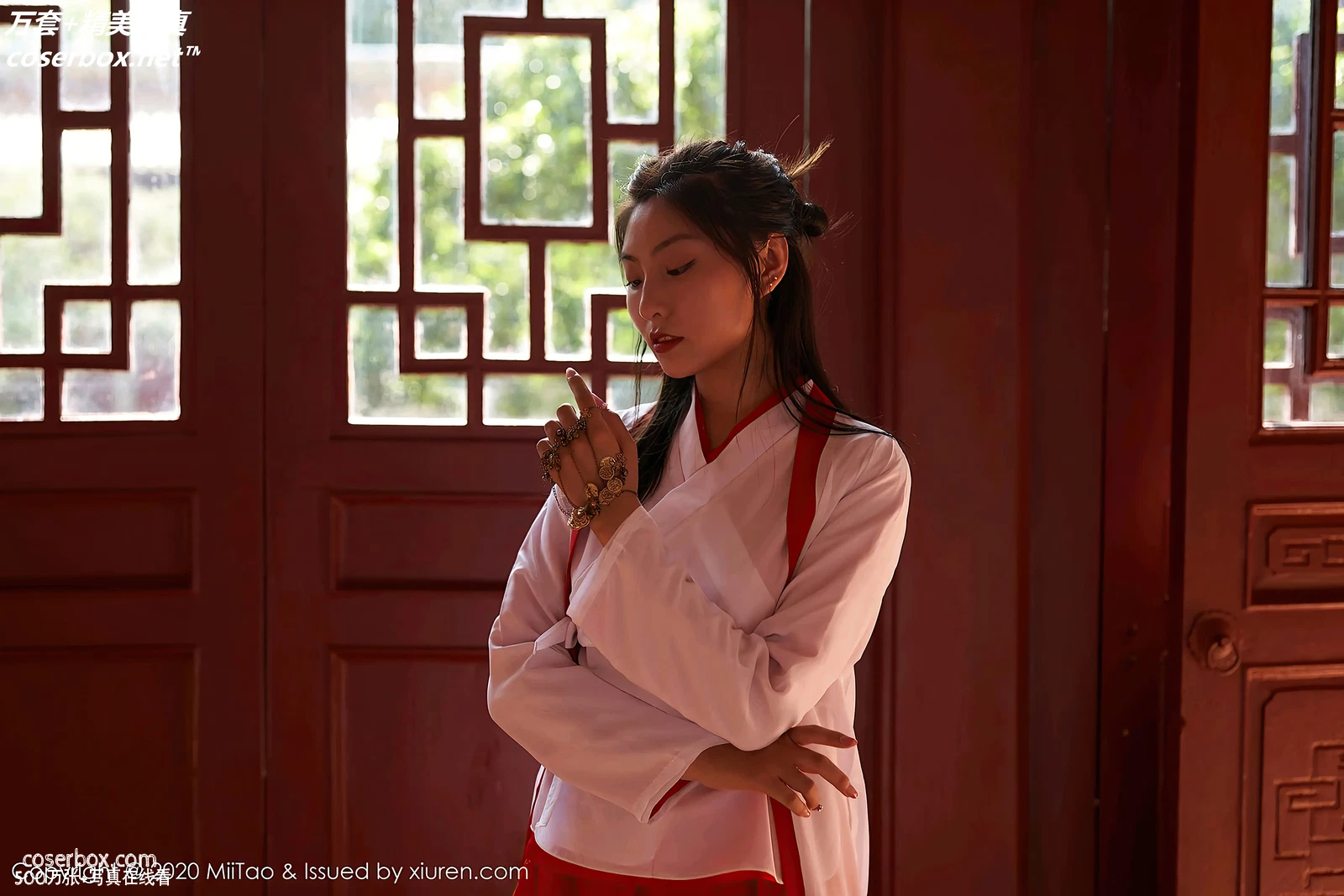 [MiiTao蜜桃社] 2020.09.02 VOL.142 茵茵简 [34P-679MB] - 在线看可下载原图