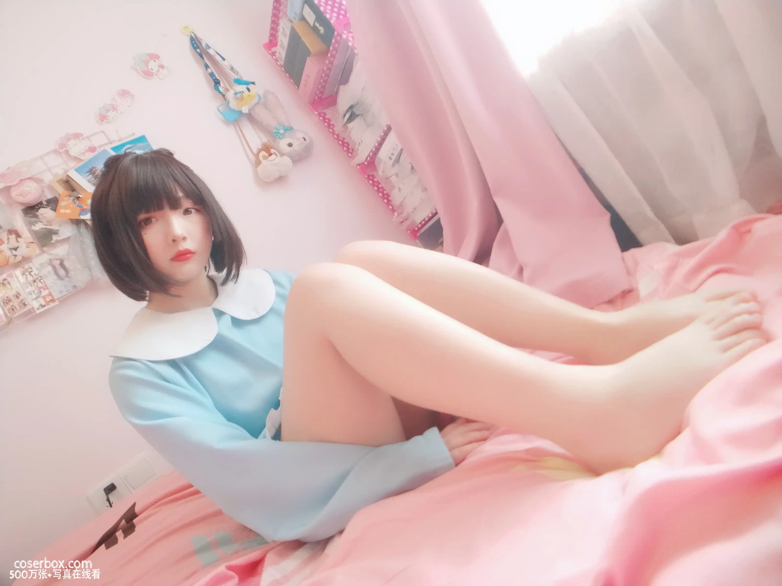古川kagura NO.011 淡蓝衣白袜果足 - 在线看可下载原图
