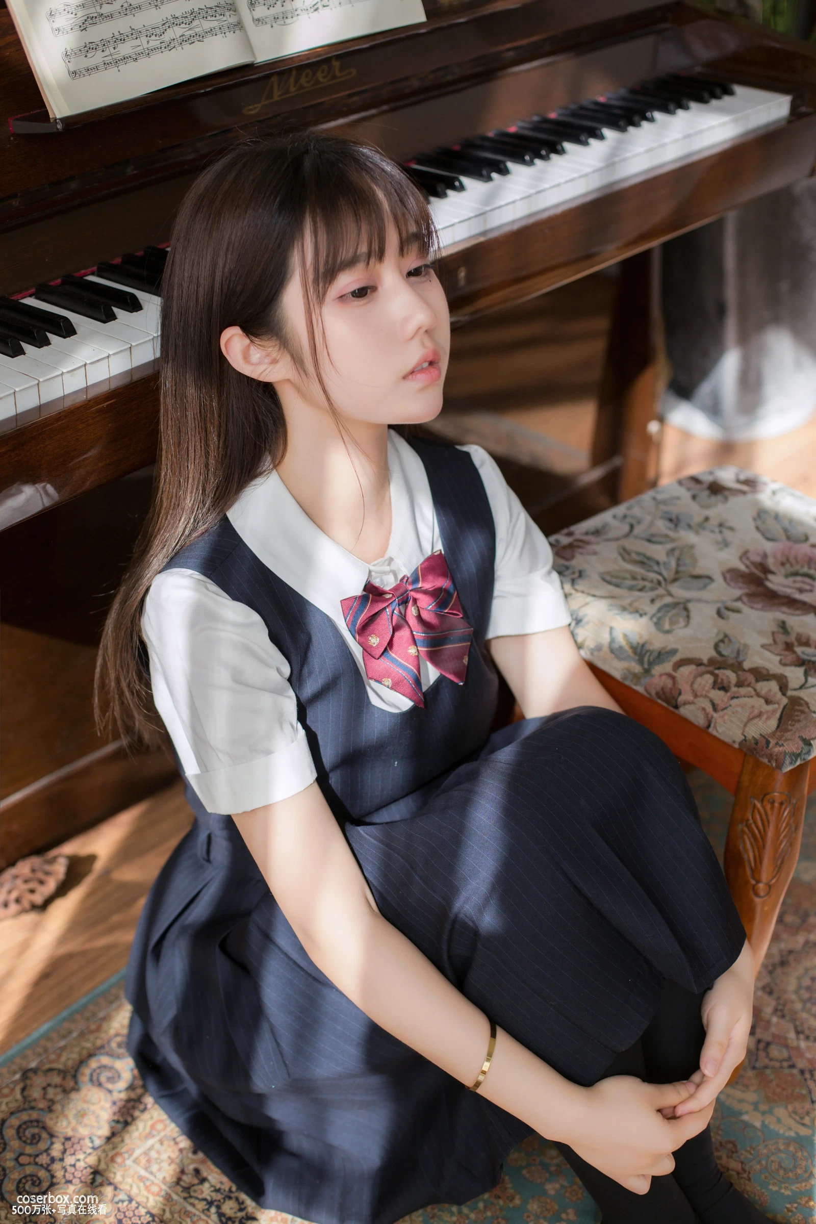 镜酱 NO.005 不知梦 制服 - 在线看可下载原图