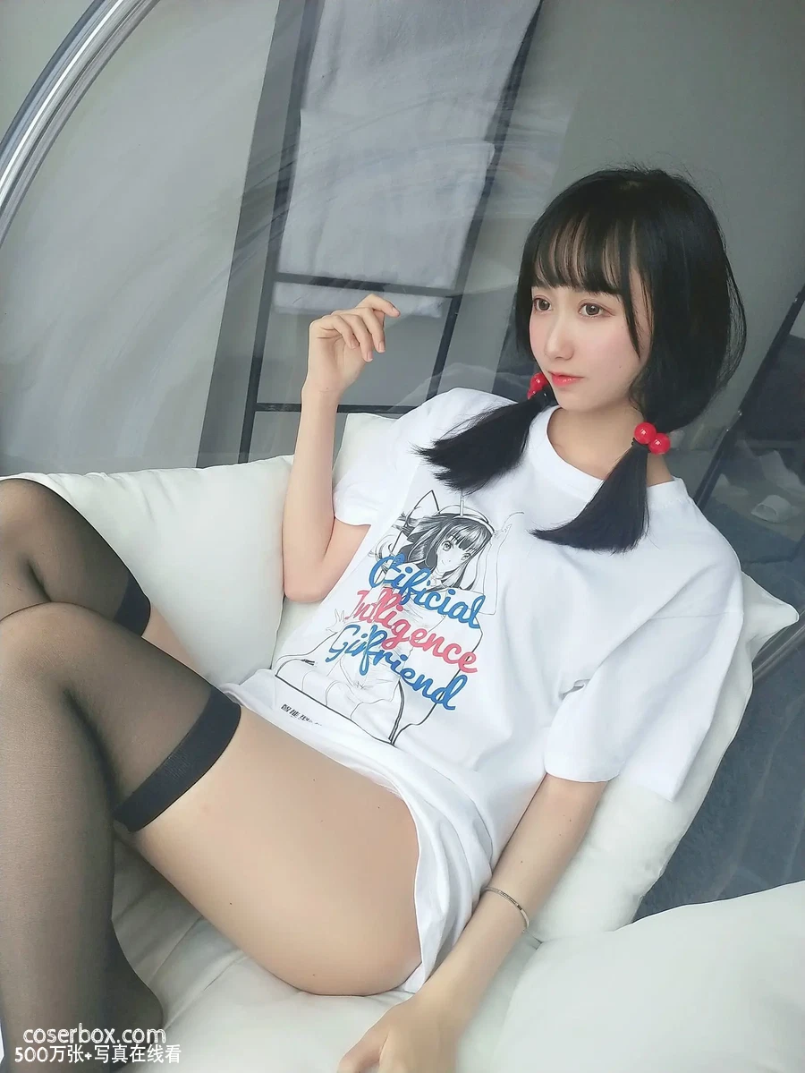 木绵绵owo NO.064 智能型彼女 T恤 - 在线看可下载原图
