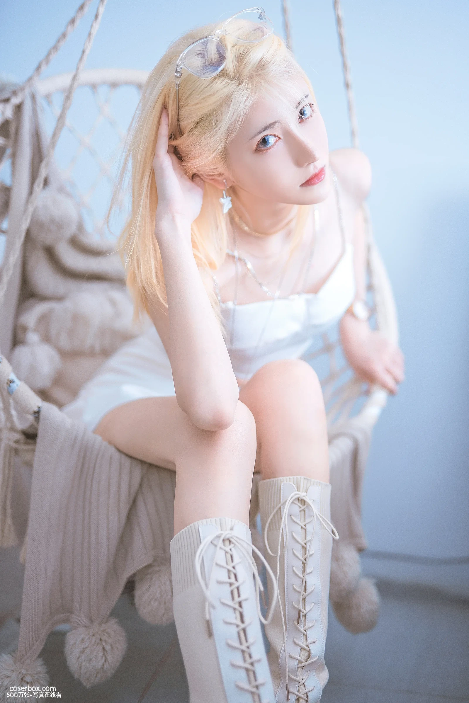 南桃Momoko NO.12 白色制服 - 在线看可下载原图