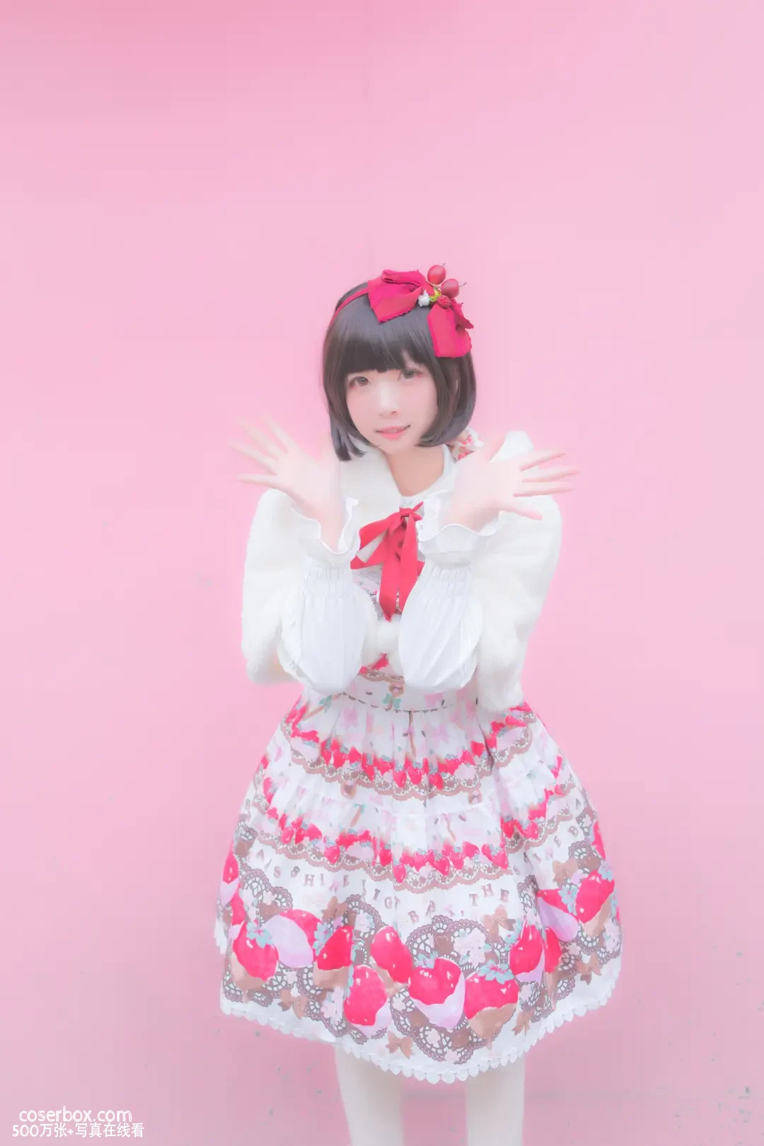 闪月半 NO.001 Lolita草莓 [5P 4.94MB] - 在线看可下载原图