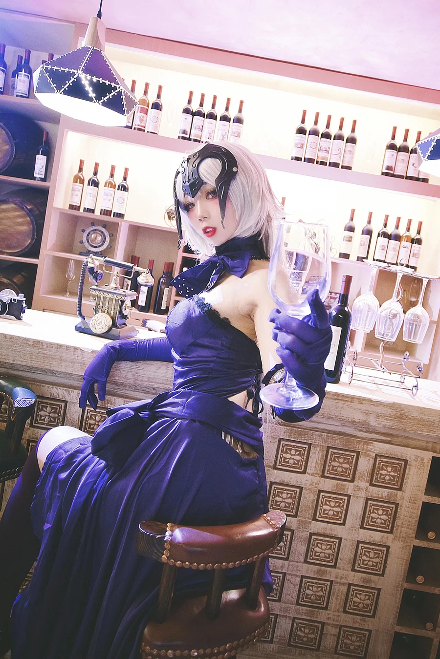 茕欢 NO.012 FATEGRAND ORDER COS贞德FAT日」御姐2020情人节贺图 [8P 10.69MB] - 在线看可下载原图