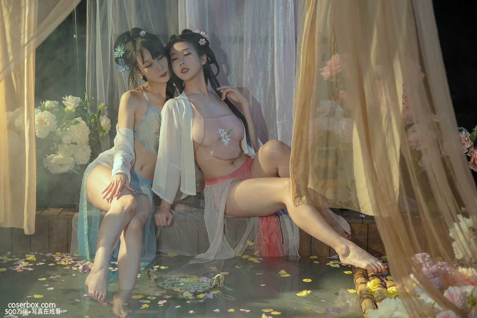云溪溪 NO.024 奶桃桃 水池 [42P 1V 673 - 在线看可下载原图