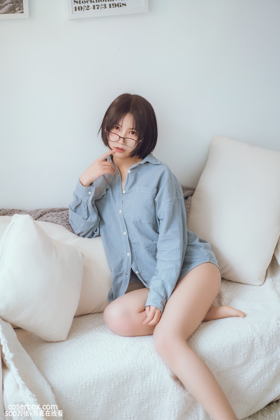 逐月SU NO.015 蓝色衬衫发布 [17P 76 - 在线看可下载原图
