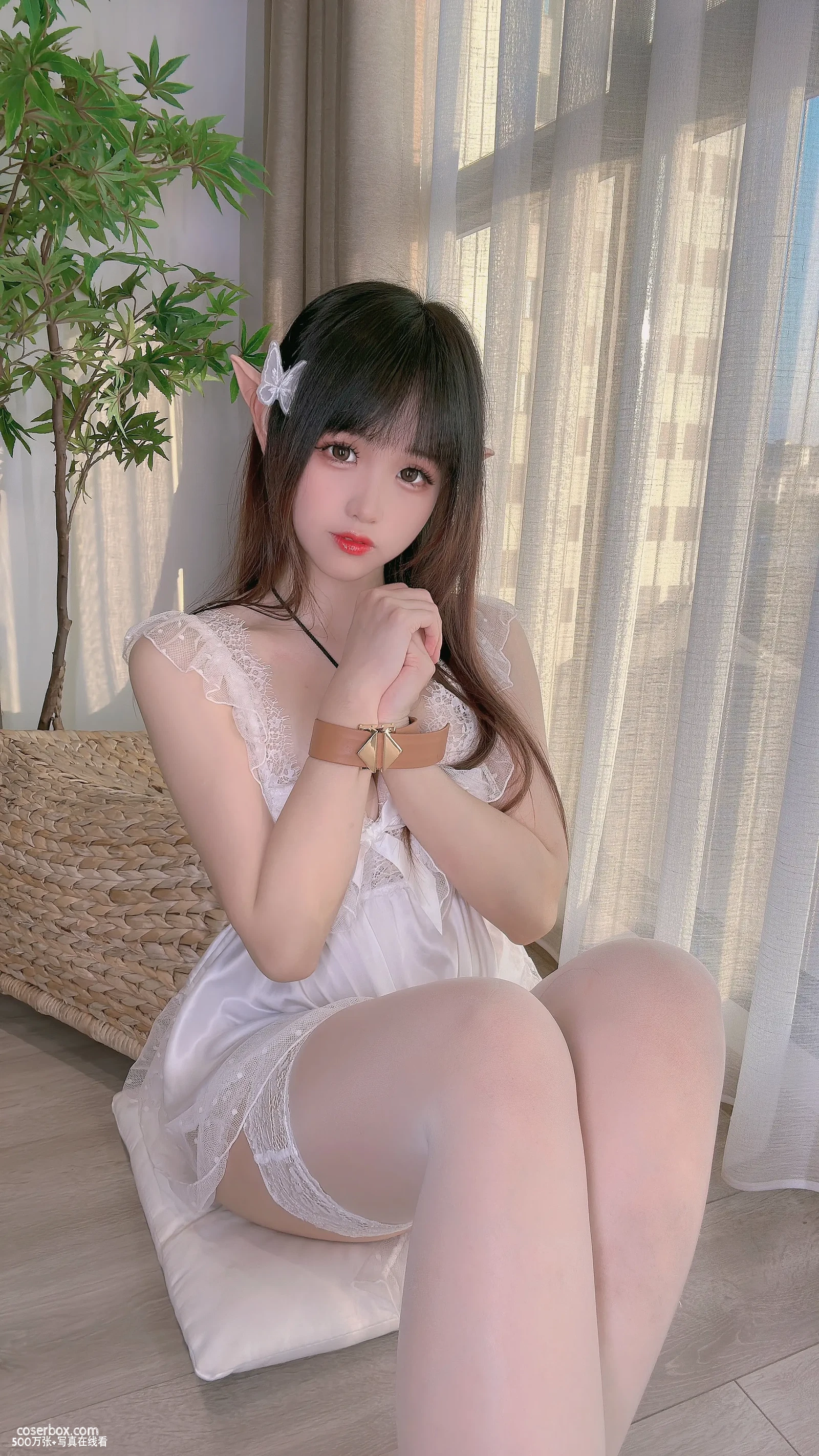 miko酱ww NO.035 束缚精灵 [24P 259.84MB] - 在线看可下载原图