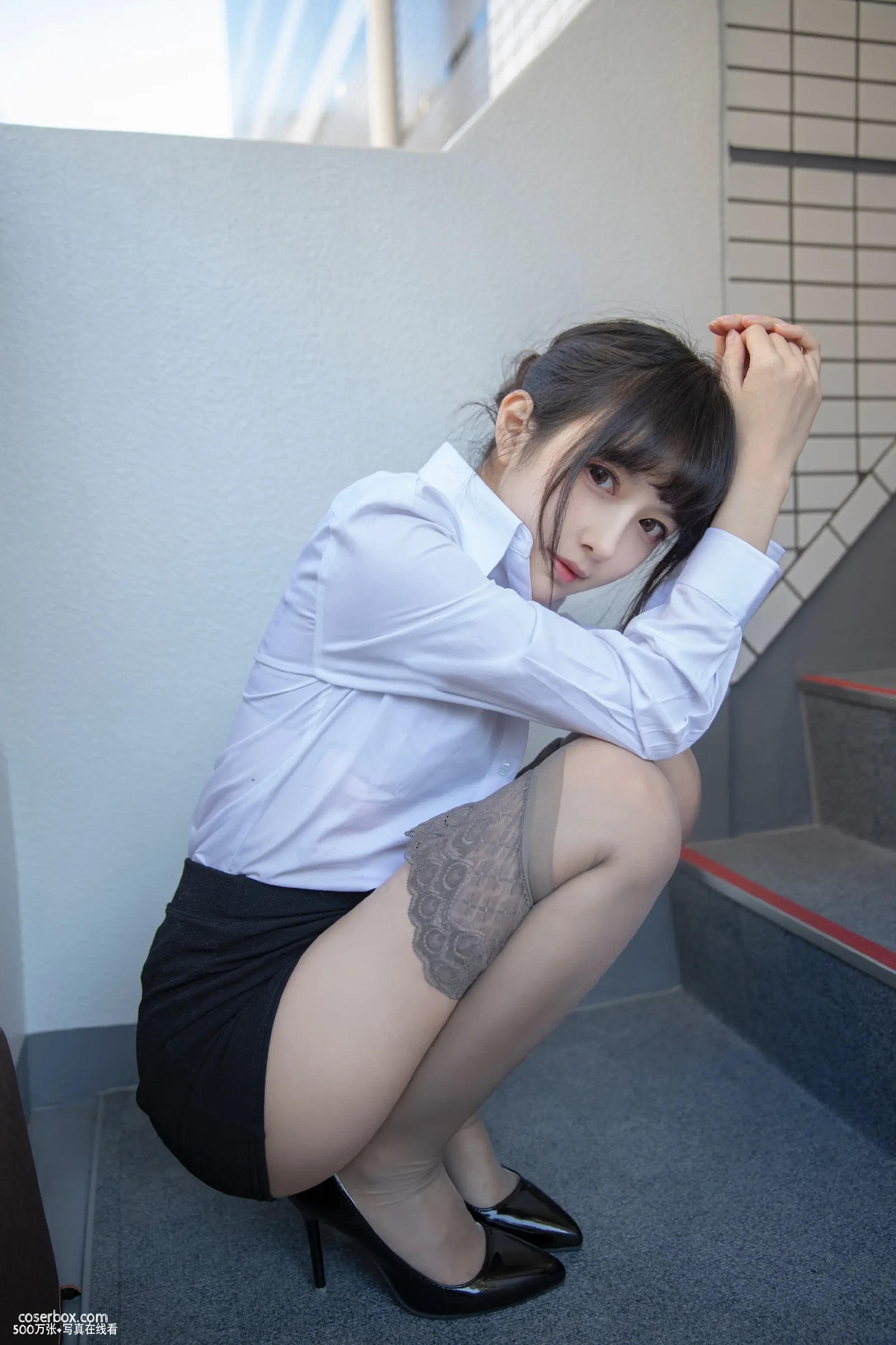 Shika小鹿鹿 NO.064 年上彼女 [45P 353.25MB] - 在线看可下载原图
