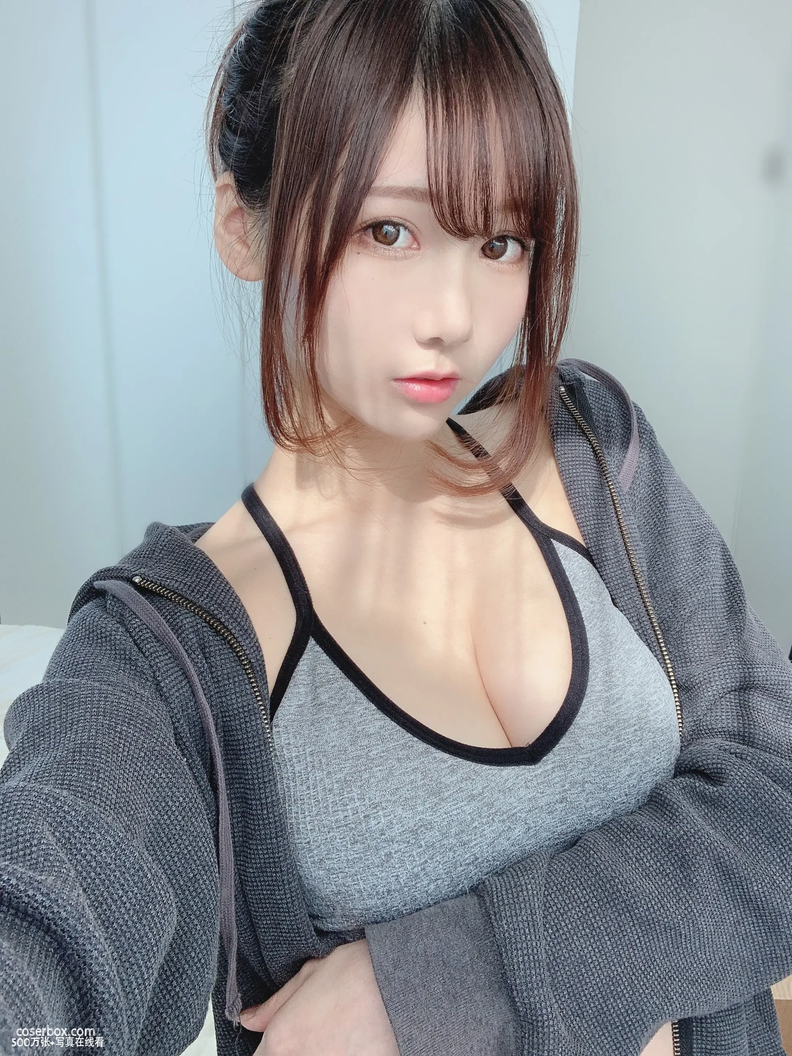けん研 NO.003 Fantia 2020.05 - 在线看可下载原图