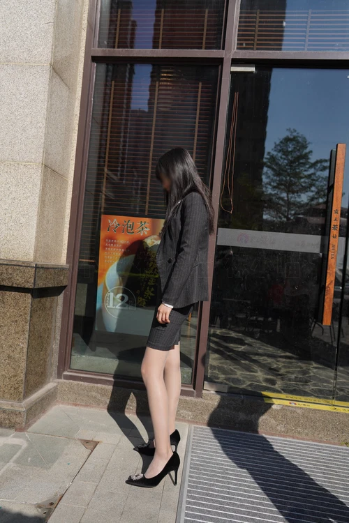 袜小喵 NO.256 户外职业装 [98P 175.78MB] - 在线看可下载原图