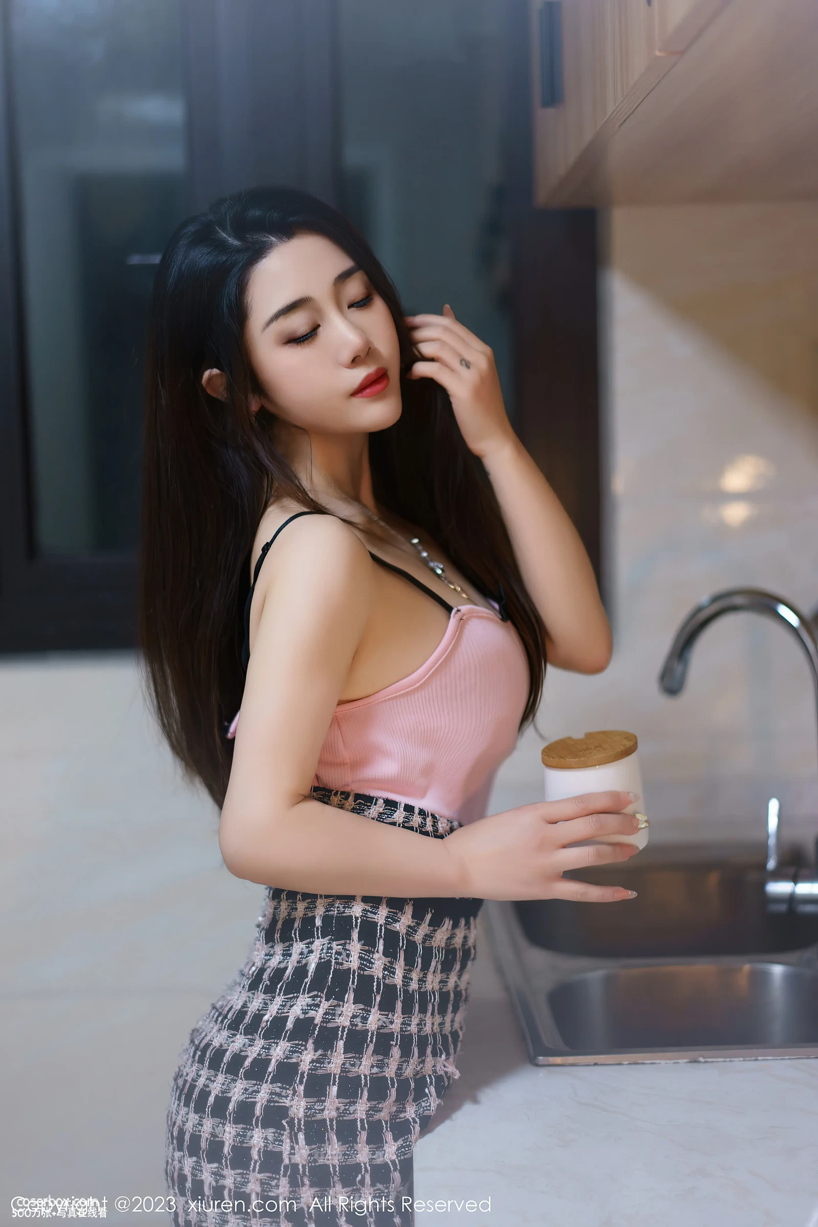 [XiuRen秀人网] 2023.05.25 NO.6799 严利娅Yuliya [68P 577.51MB] - 在线看可下载原图
