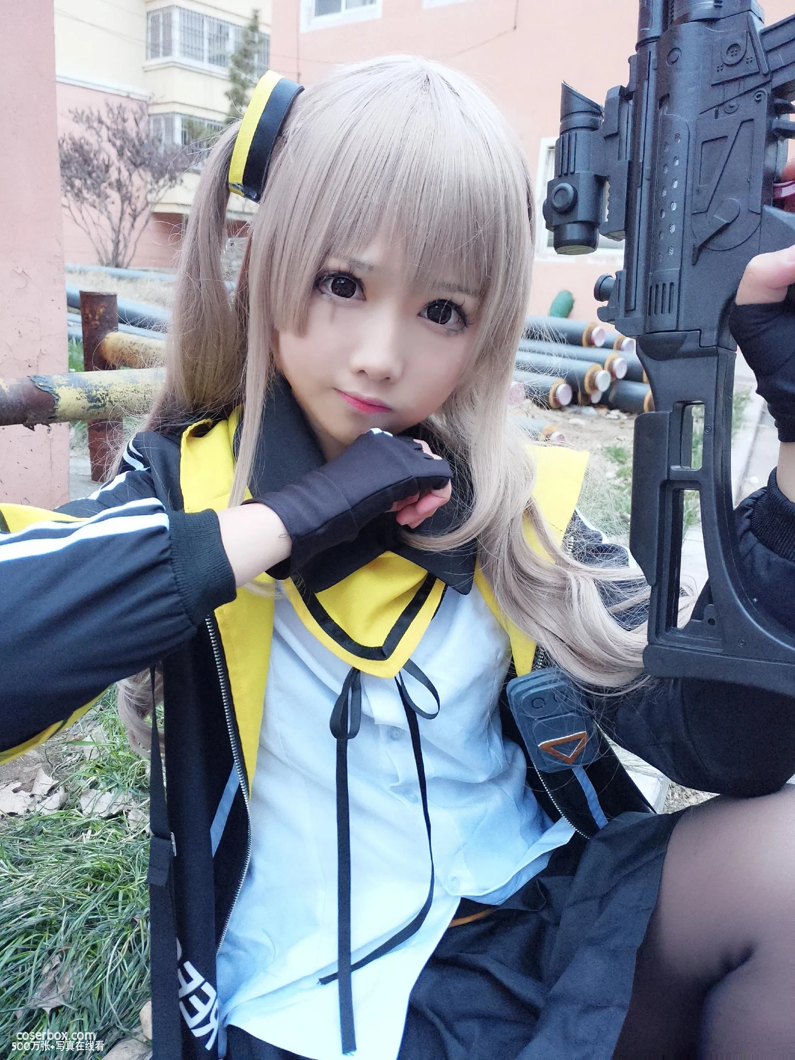 羽天Shine NO.66 少女前线可爱COS御姐UMP45 [17P 72.96MB] - 在线看可下载原图