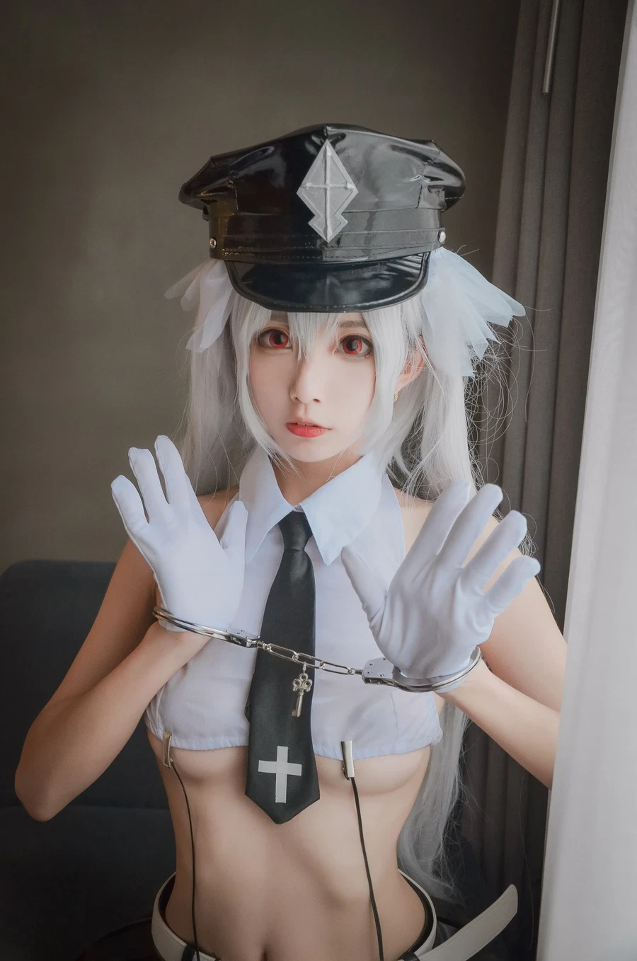 清颜真德秀 NO.002 天使警察 [15P 126.27MB] - 在线看可下载原图