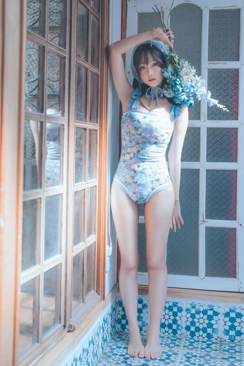 ElyEE子 NO.106 2023.august D-復古水藍花 Vintage Aqua Blossom - 在线看可下载原图