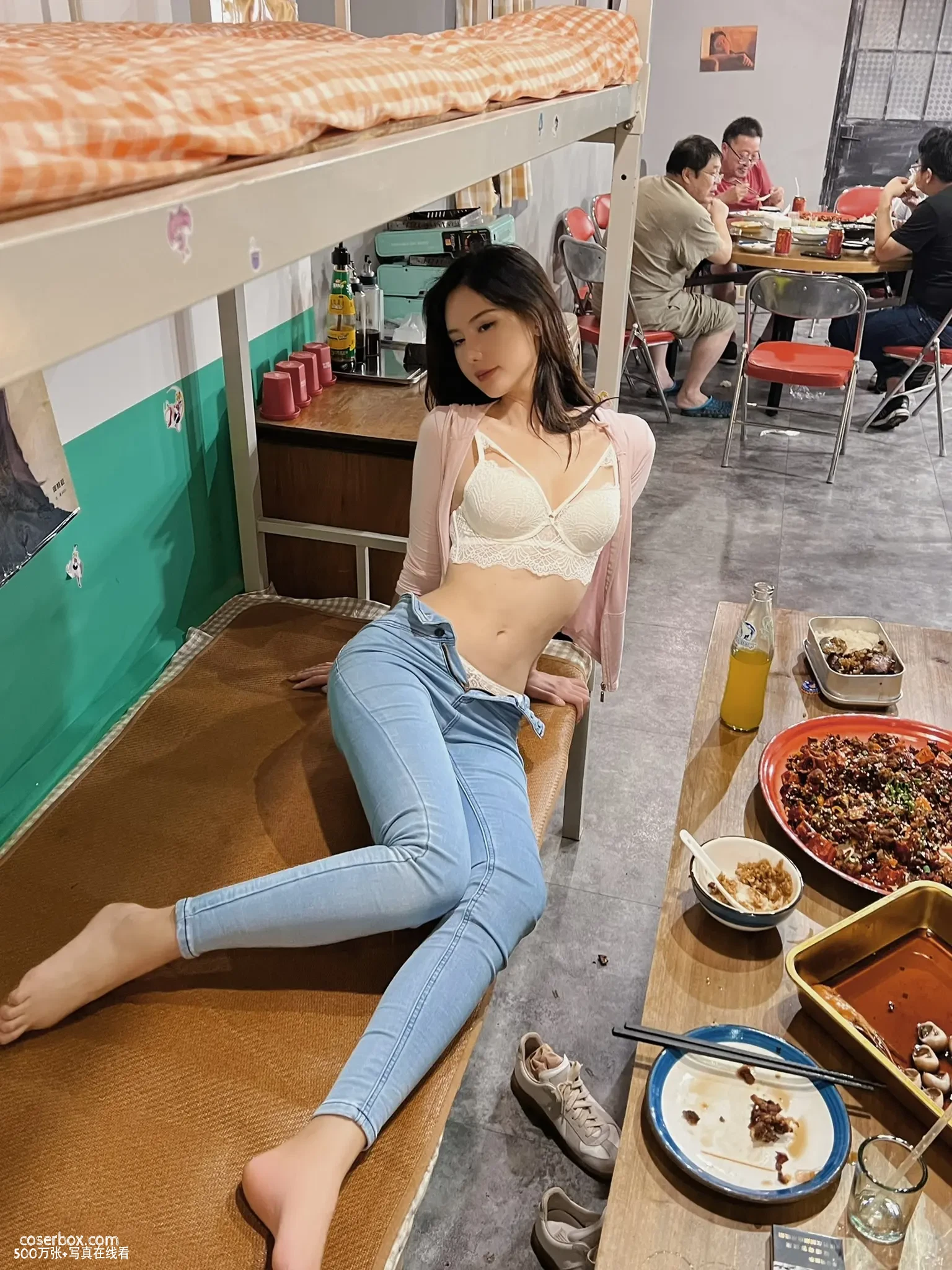 就是阿朱啊 NO.045 睡在下铺的同学 - 在线看可下载原图