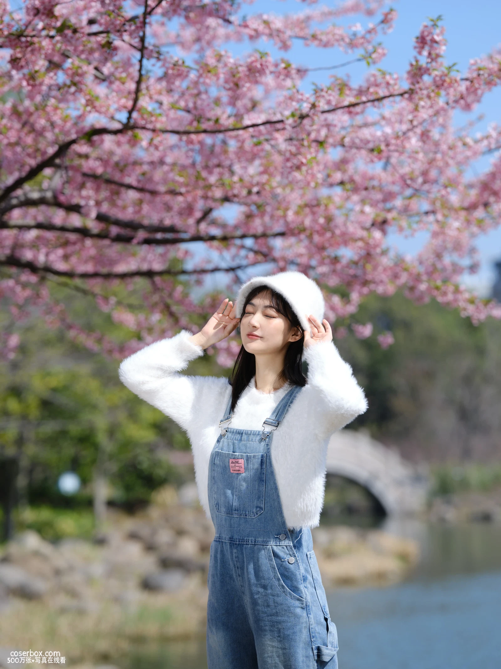 [YITUYU艺图语] 2022.05.12 NO.1260 早樱 飞鸟咕咕- [22P-373MB] - 在线看可下载原图