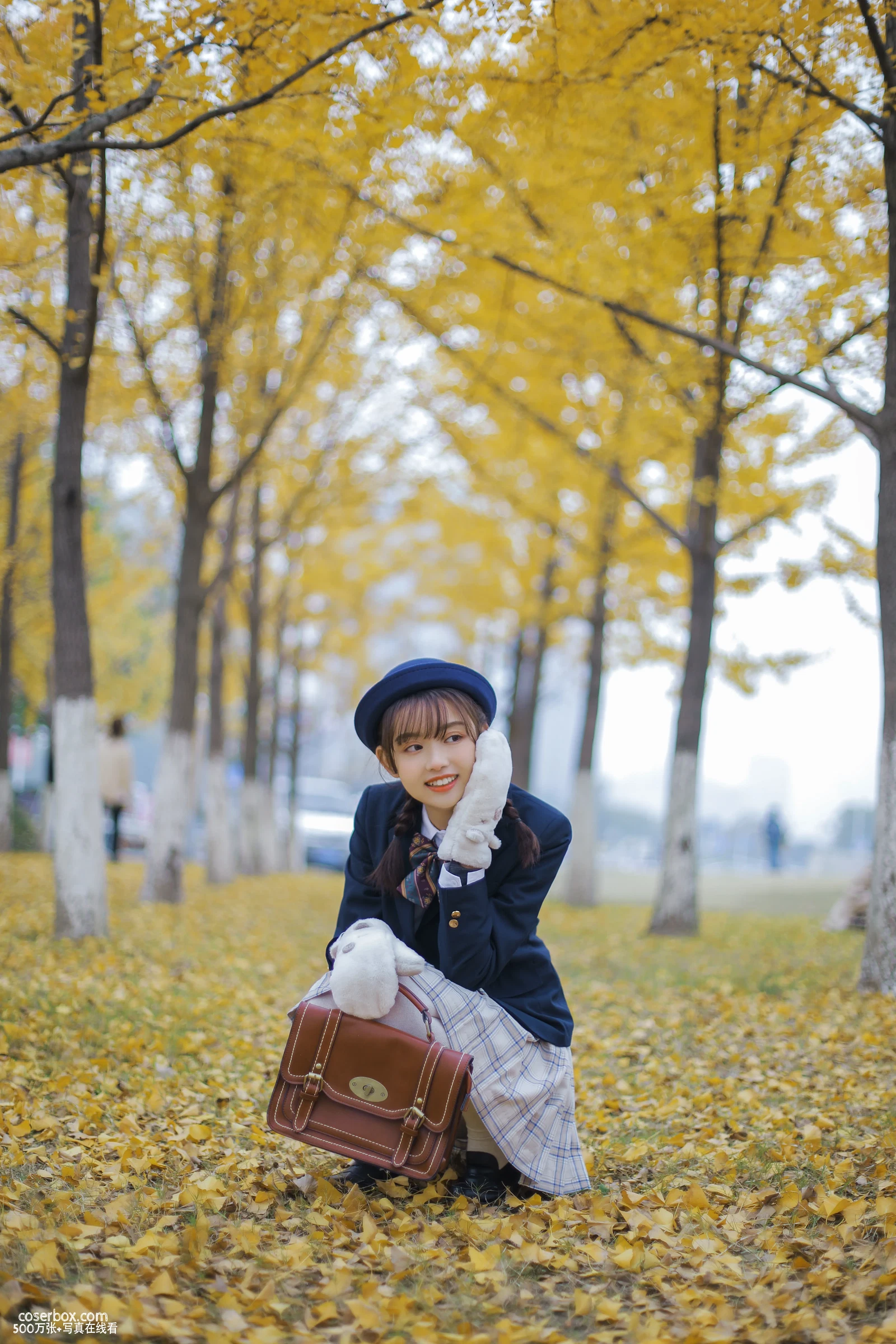 [YITUYU艺图语] 2022.05.23 NO.1361 银杏物语 芊芊 [28P-376MB] - 在线看可下载原图
