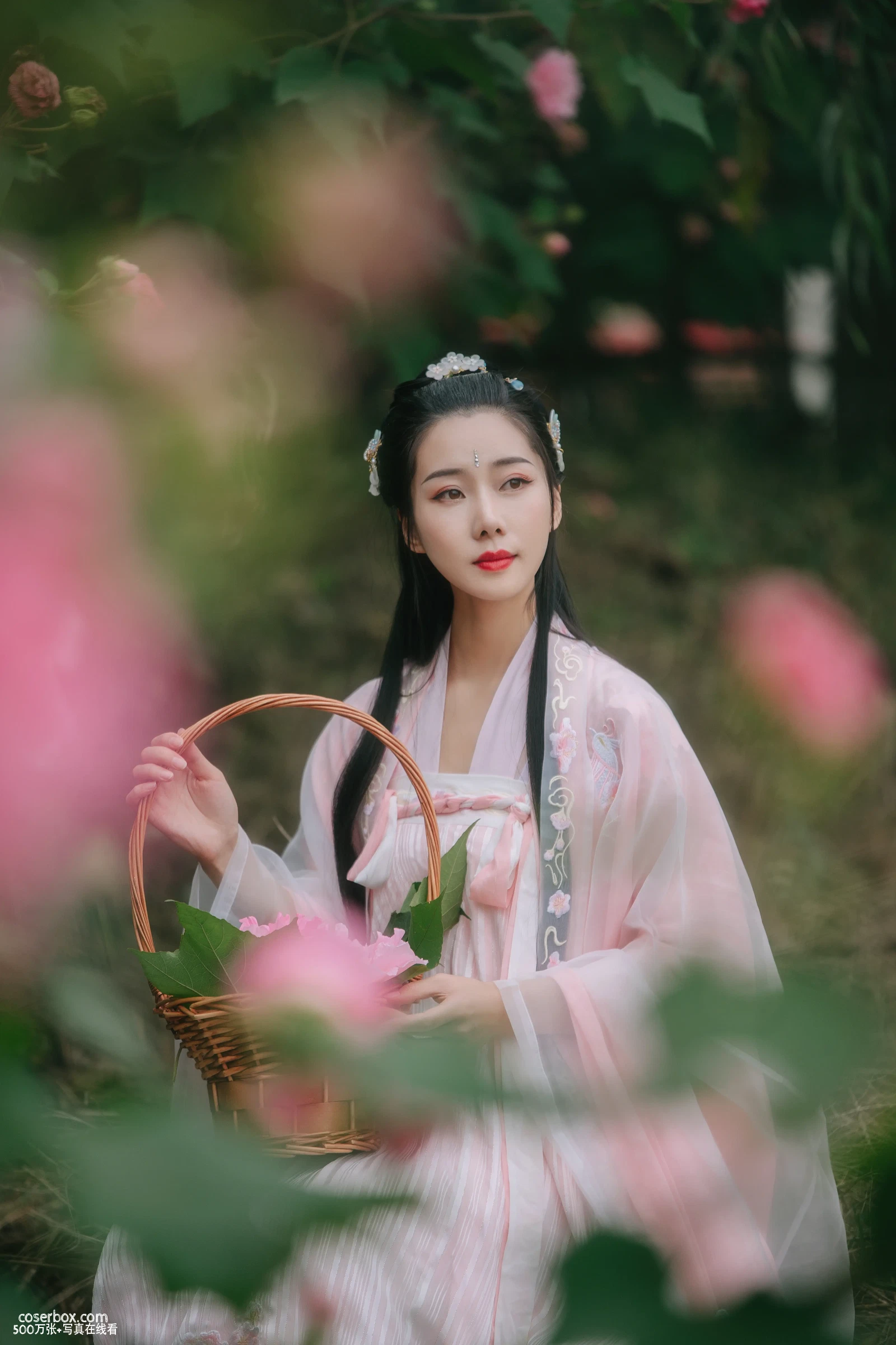 [YITUYU艺图语] 2022.05.31 NO.1432 粉蝶 木景抒 [21P-339MB] - 在线看可下载原图