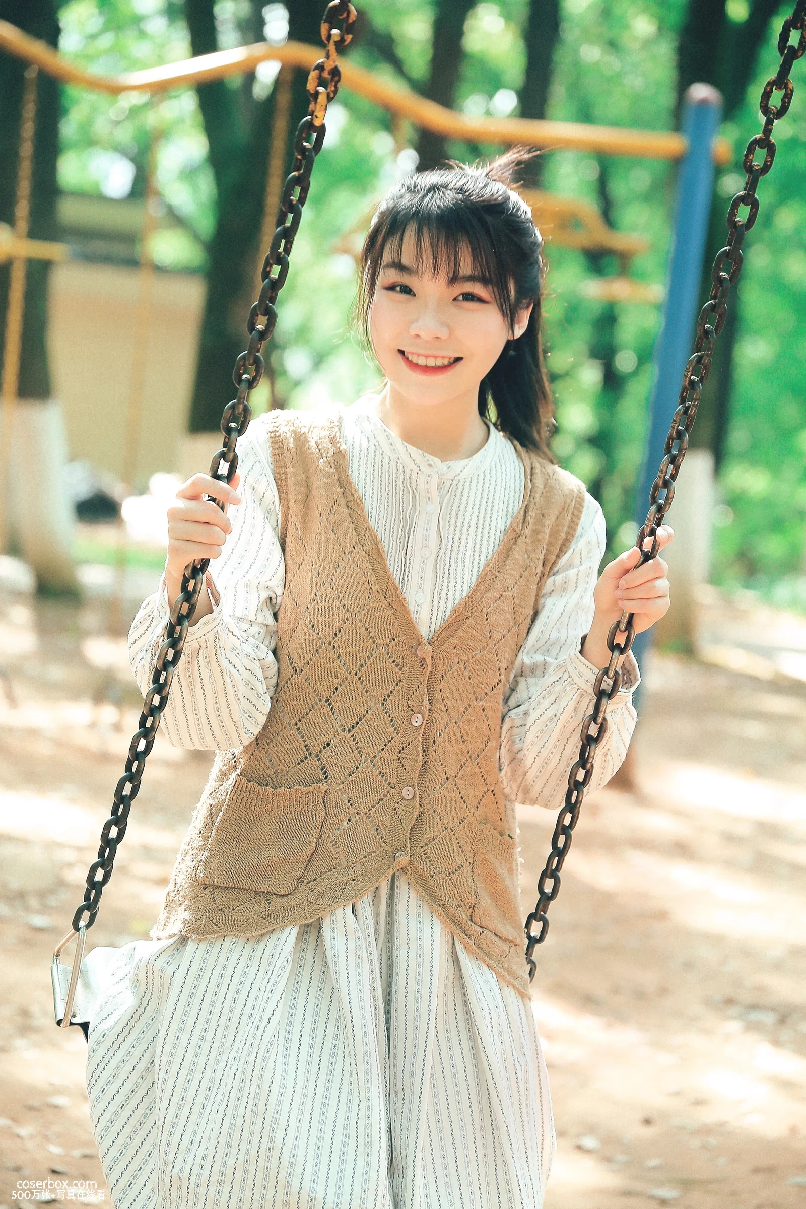 [YITUYU艺图语] 2022.05.18 NO.1317 夏末微风 紫傲 [24P-242MB] - 在线看可下载原图