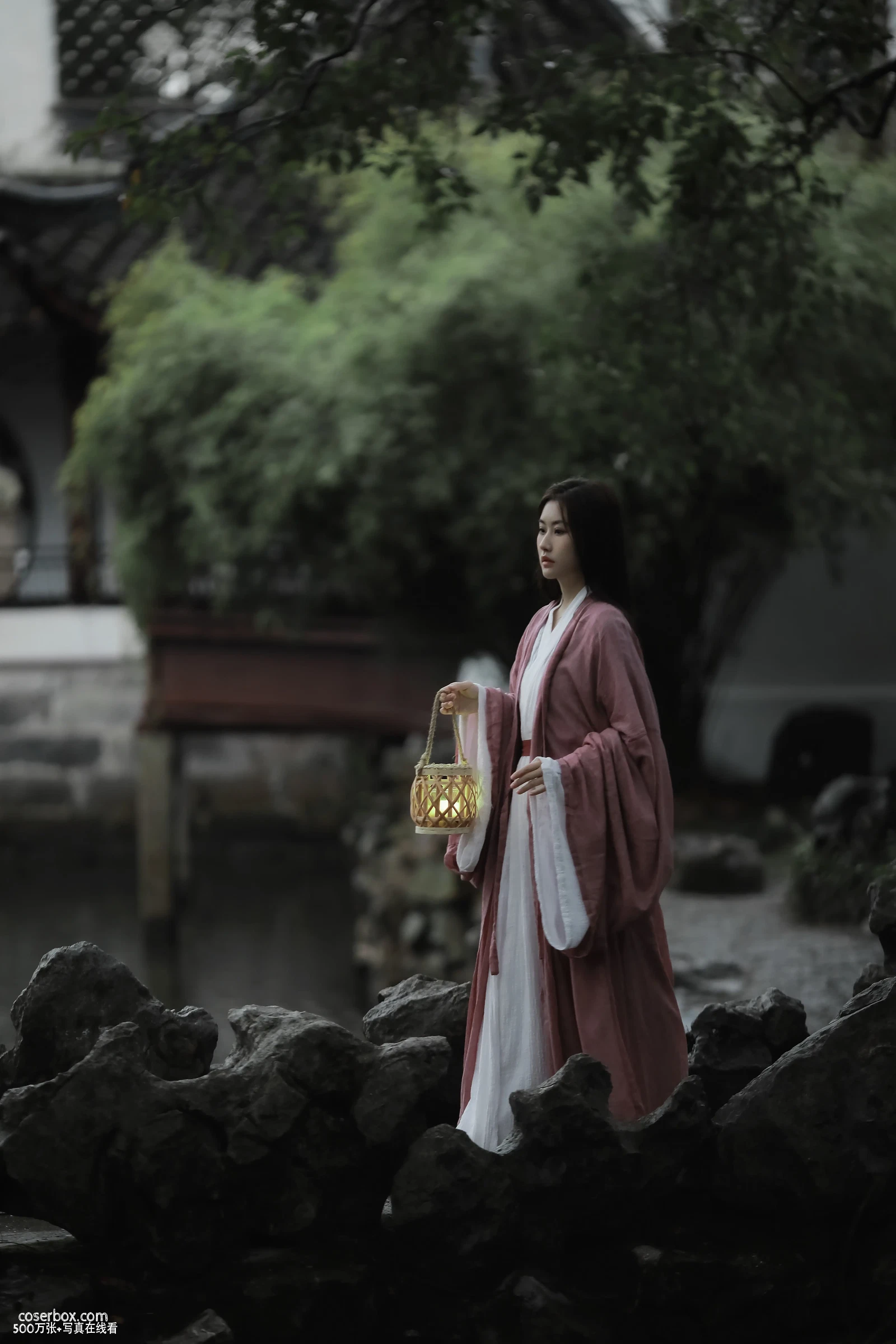 [YITUYU艺图语] 2022.05.13 NO.1267 相思 keikei白茶清欢 [26P-199MB] - 在线看可下载原图