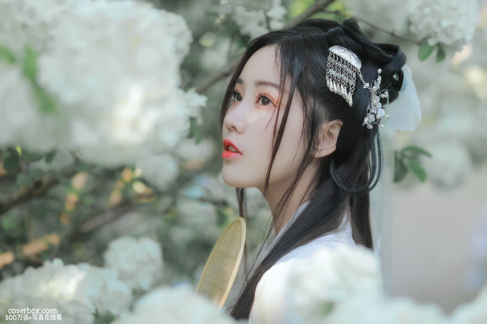 [YITUYU艺图语] 2022.05.20 NO.1336 紫荆花开 若希icy [22P-424MB] - 在线看可下载原图