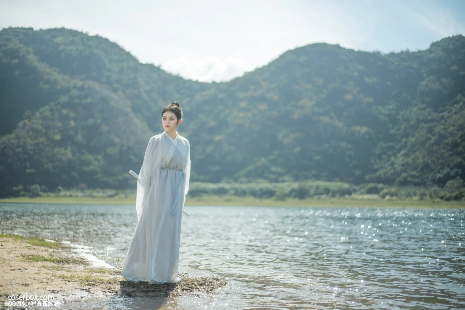 [YITUYU艺图语] 2022.05.16 NO.1298 侠客行 清沅斋 [27P-258MB] - 在线看可下载原图