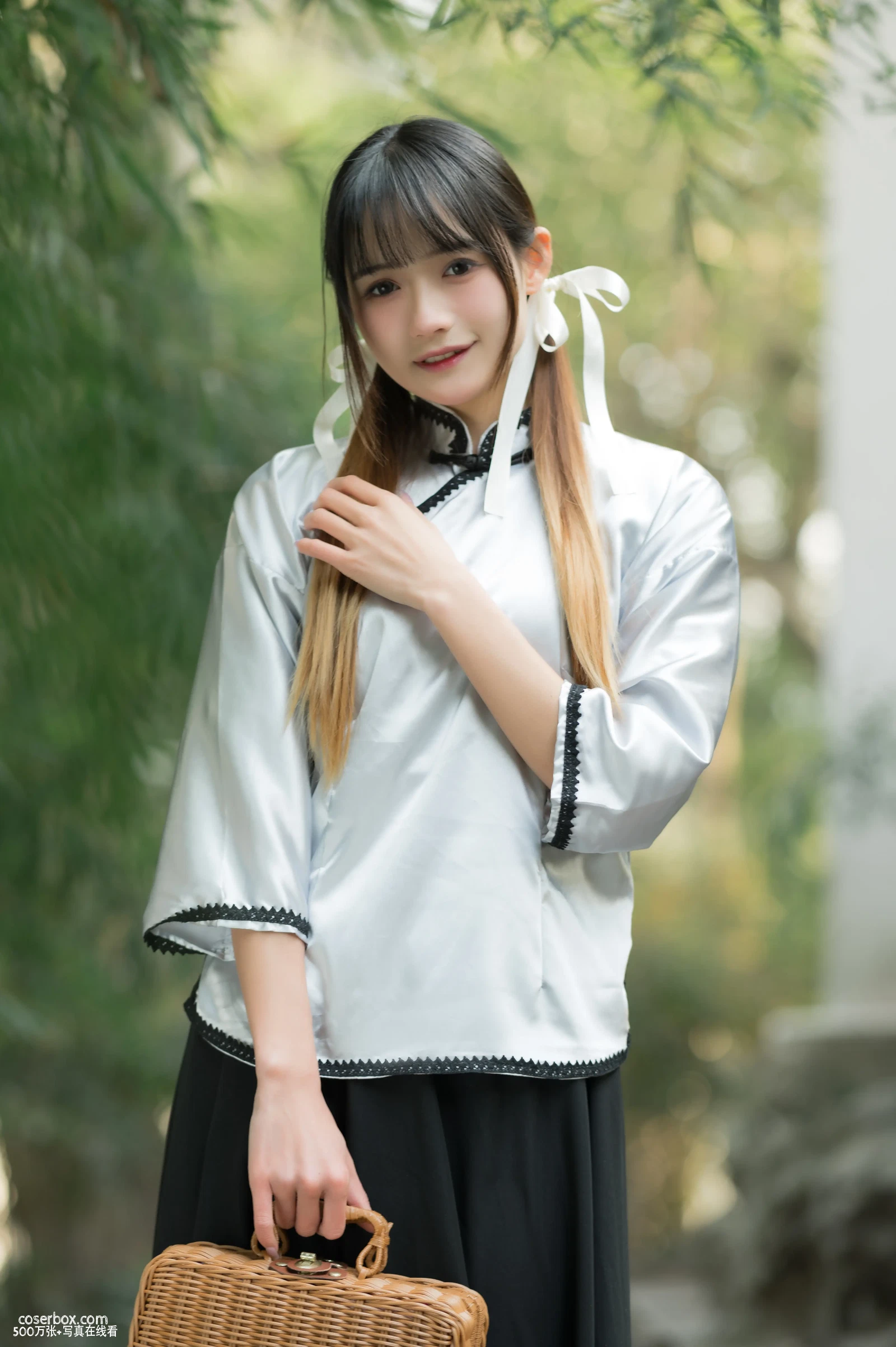 [YITUYU艺图语] 2022.06.03 NO.1445 碧玉 兔子Zzz不吃胡萝卜 [22P-177MB] - 在线看可下载原图