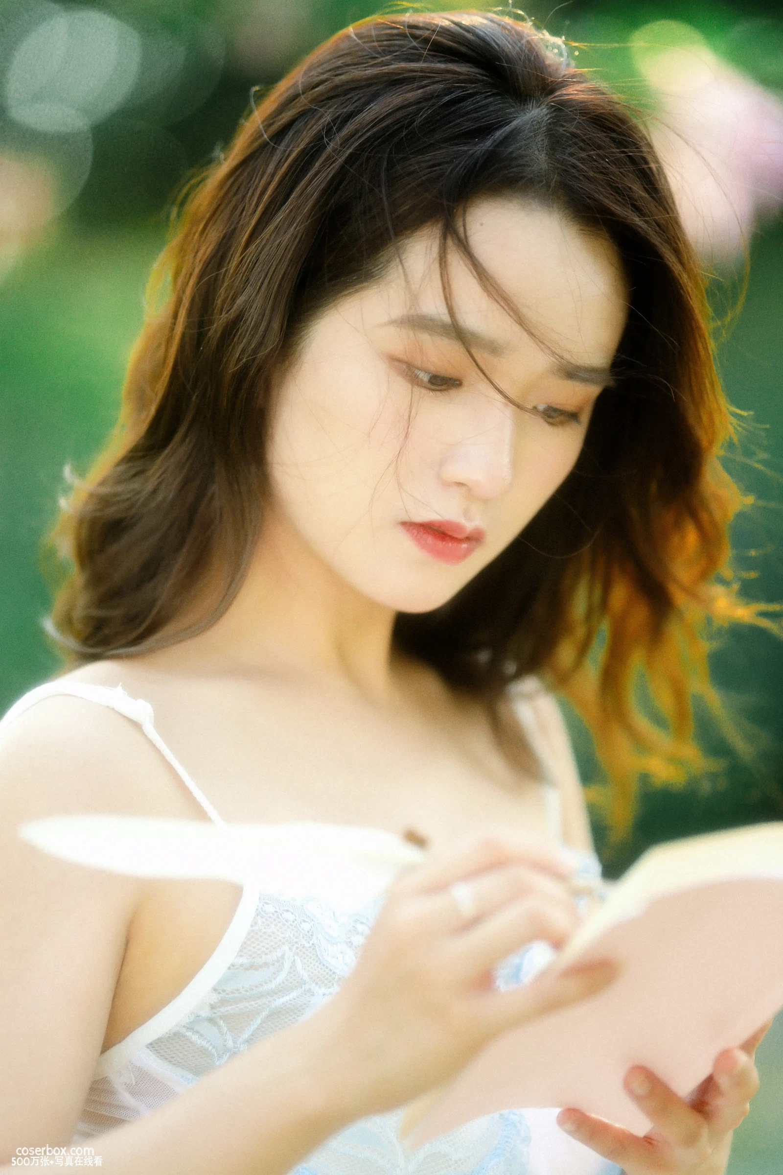 [YITUYU艺图语] 2022.05.22 NO.1354 月光女孩 落落 [19P-91.9MB] - 在线看可下载原图