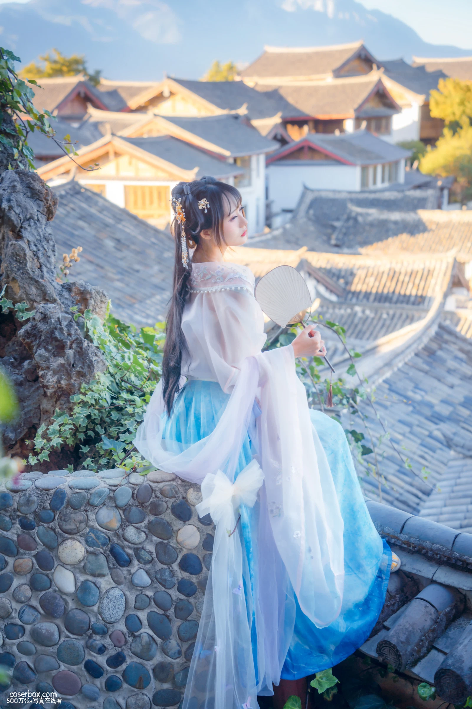[YITUYU艺图语] 2022.05.14 NO.1274 丽江屋顶 兔子Zzz不吃胡萝卜 [22P-169MB] - 在线看可下载原图
