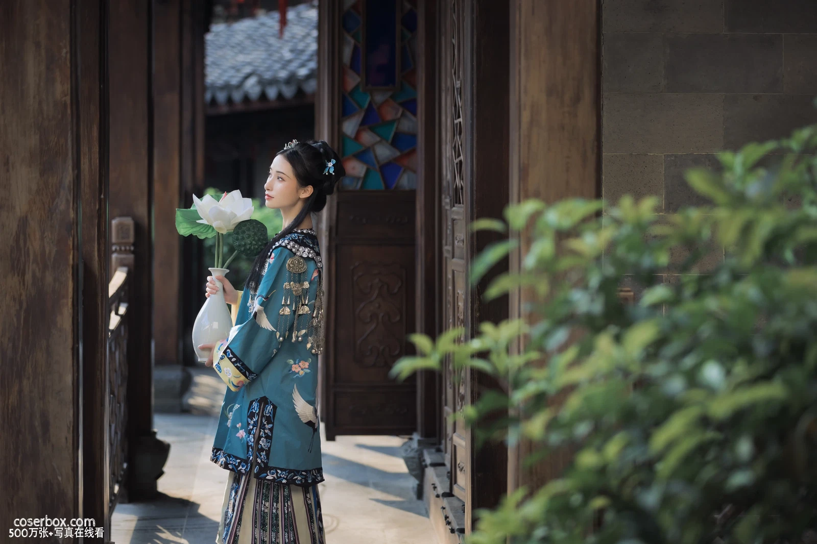 [YITUYU艺图语] 2022.06.12 NO.1547 故梦如烟 眸小妖 [33P-326MB] - 在线看可下载原图