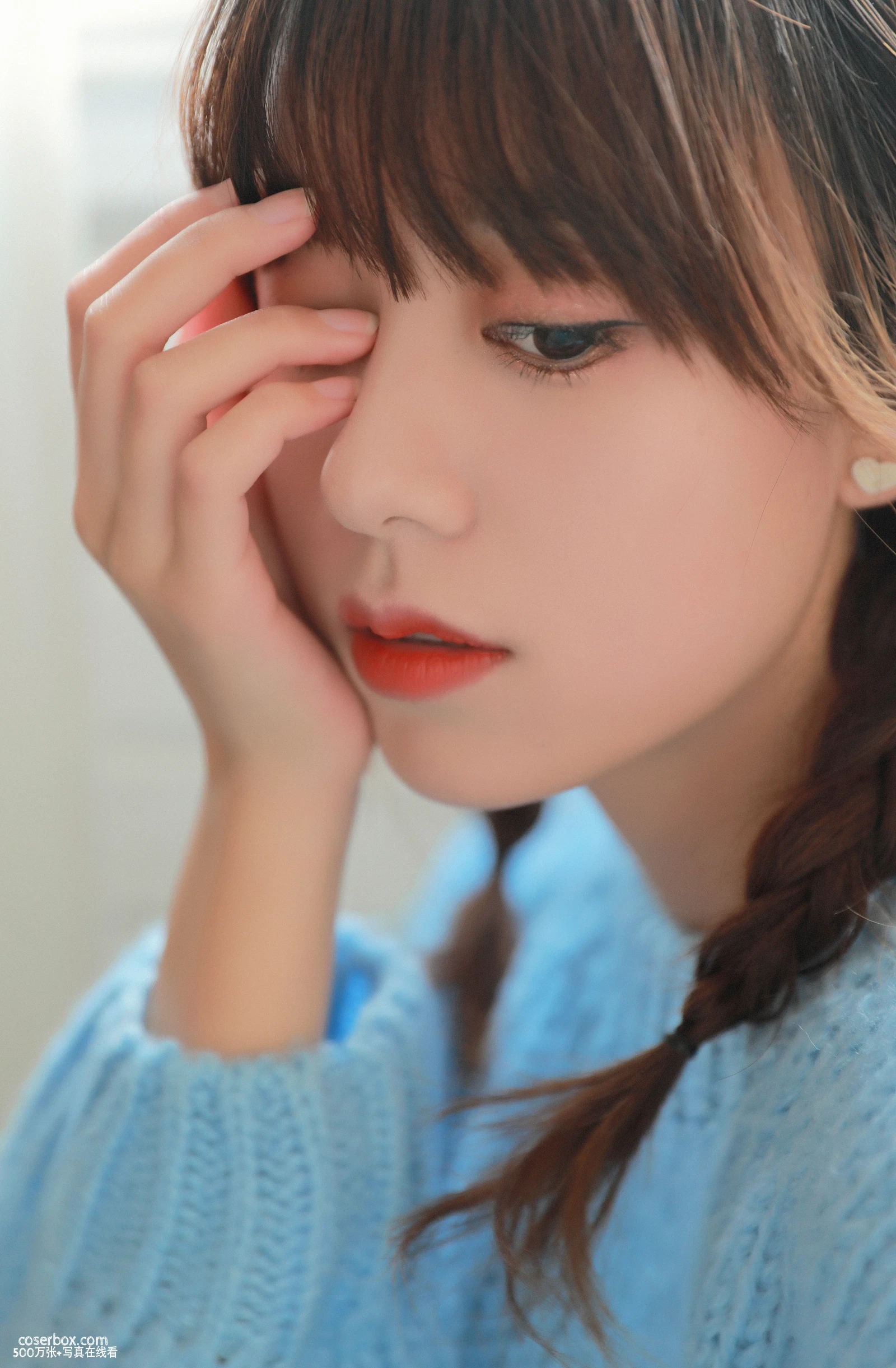[YITUYU艺图语] 2022.06.14 NO.1574 坠入这蓝色里 牛泽萌 [19P-389MB] - 在线看可下载原图