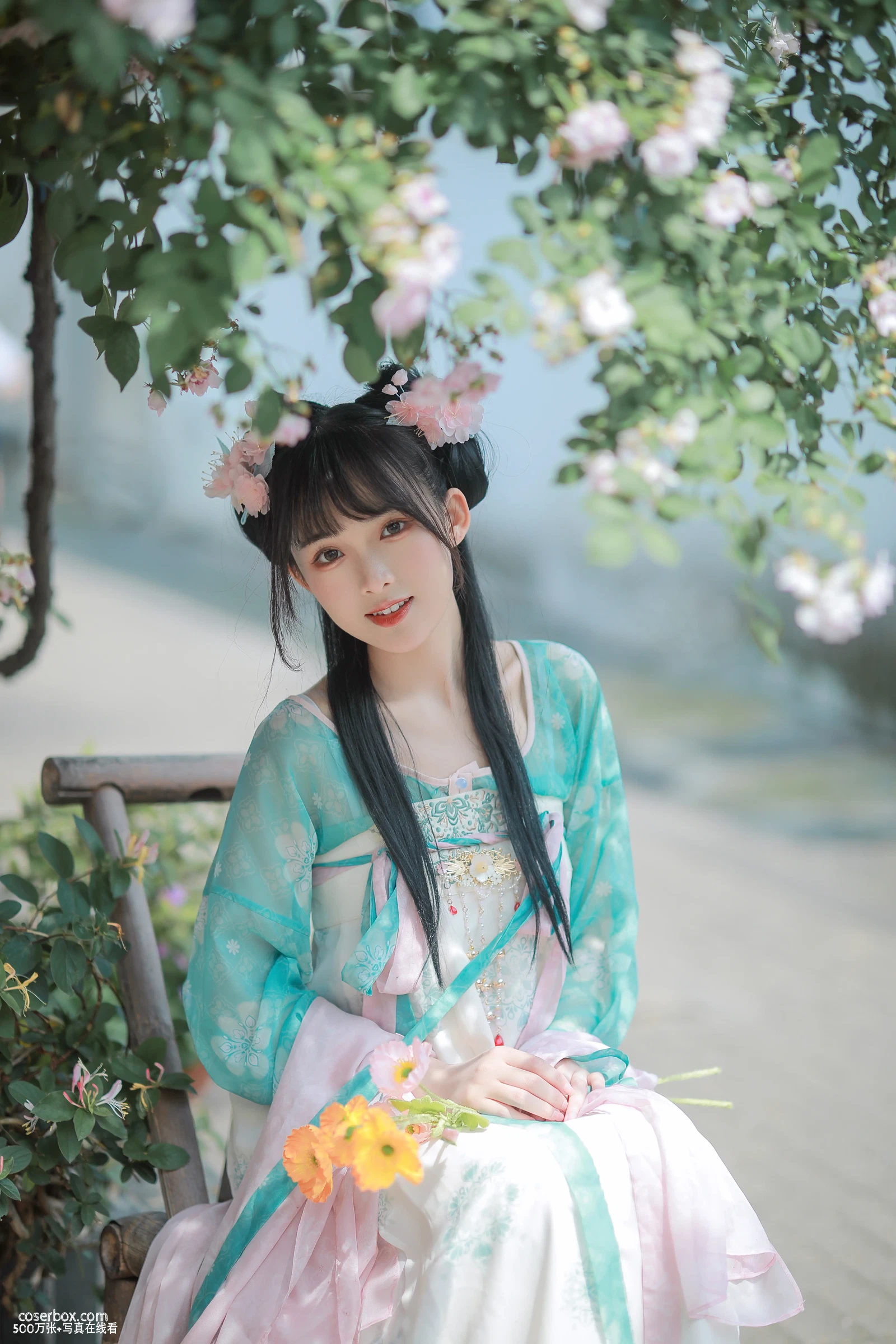 [YITUYU艺图语] 2022.06.14 NO.1567 渐开荷芰落蔷薇 莉莉崽w [19P-124MB] - 在线看可下载原图