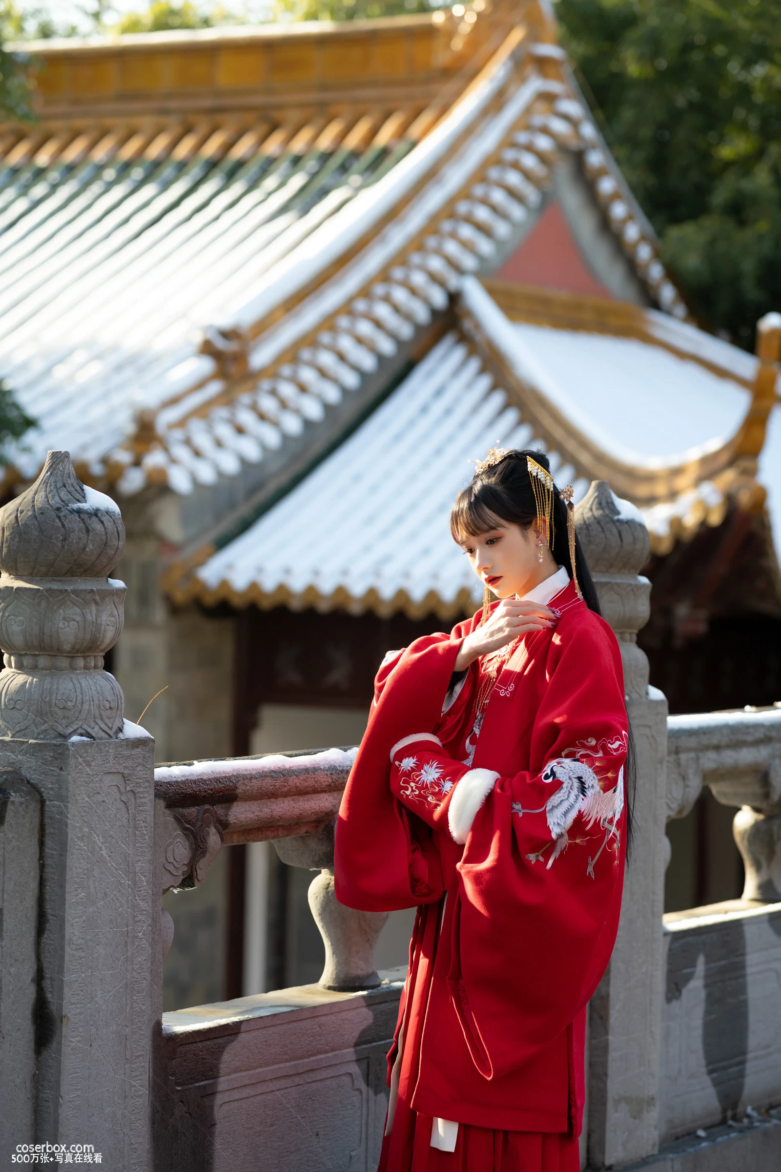 [YITUYU艺图语] 2022.06.18 NO.1610 深宫雪 兔子Zzz不吃胡萝卜 [27P-266MB] - 在线看可下载原图