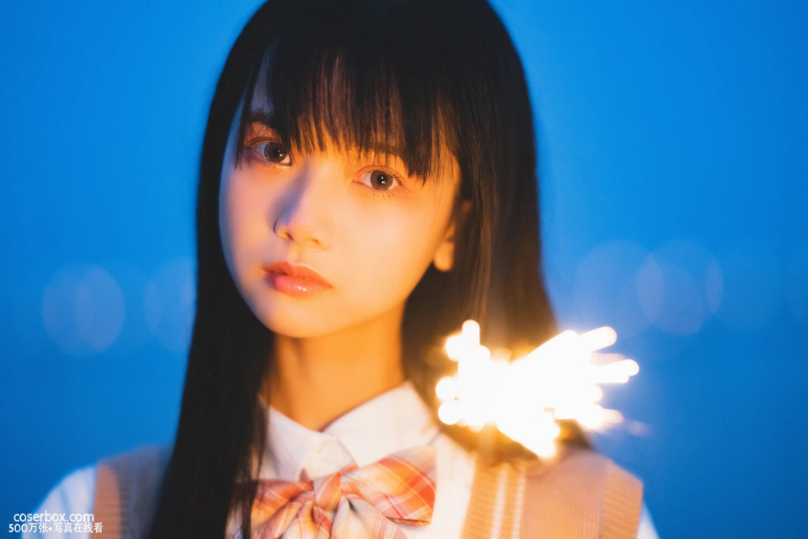 [YITUYU艺图语] 2022.06.06 NO.1495 焰火 猫梓子 [26P-595MB] - 在线看可下载原图