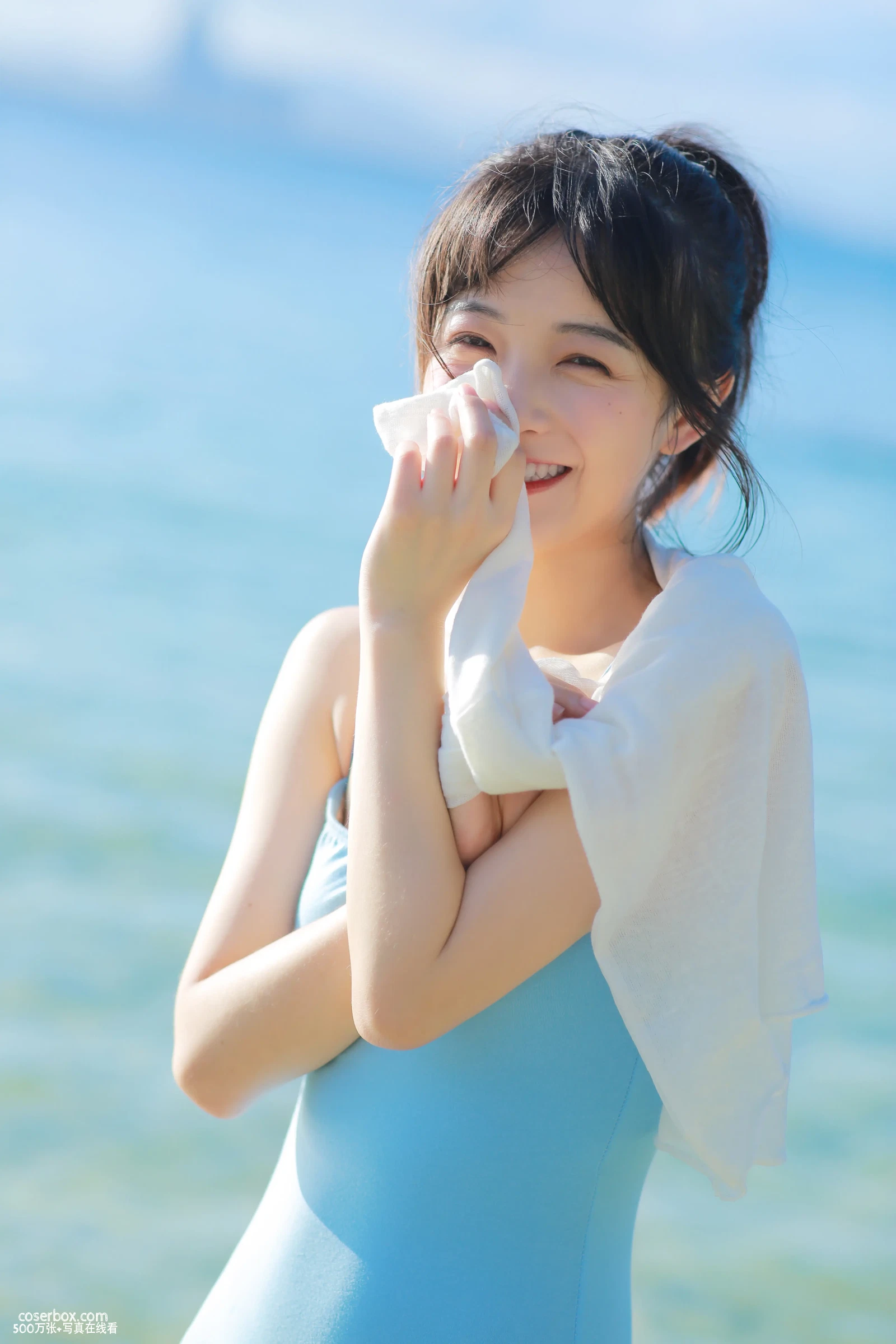 [YITUYU艺图语] 2022.06.09 NO.1516 海是可以触碰的蓝天 甜酒八号 [24P-176MB] - 在线看可下载原图