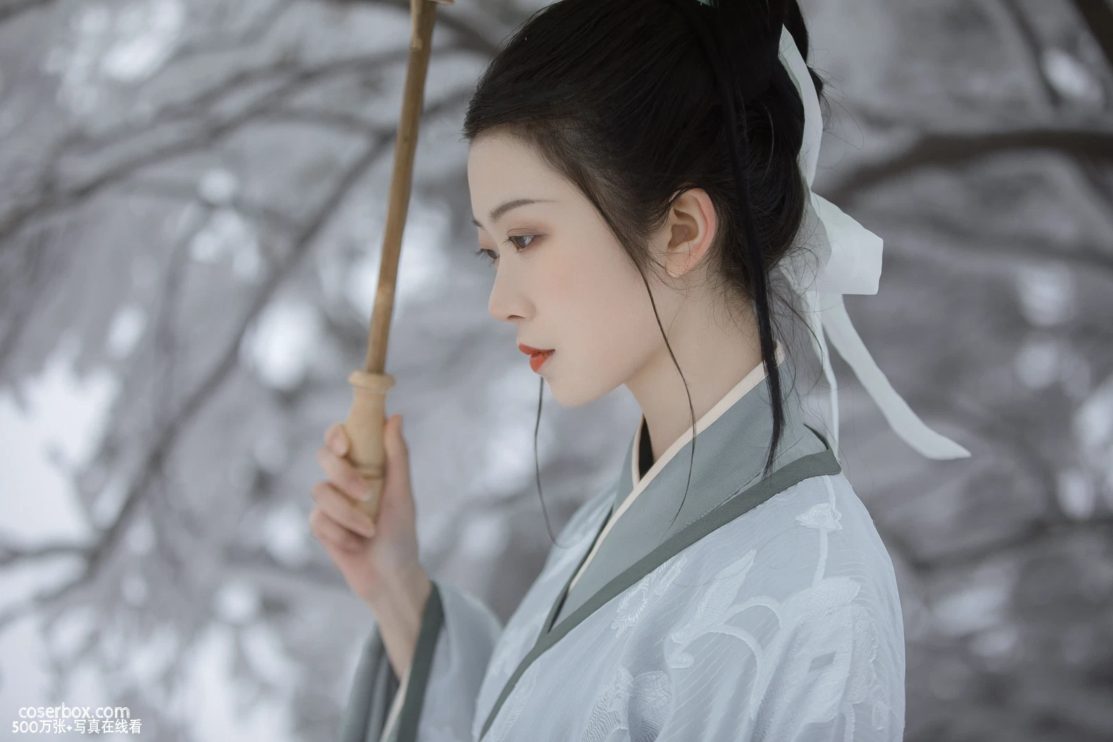 [YITUYU艺图语] 2022.06.22 NO.1644 浮萍 二鱼阿 [26P-475MB] - 在线看可下载原图
