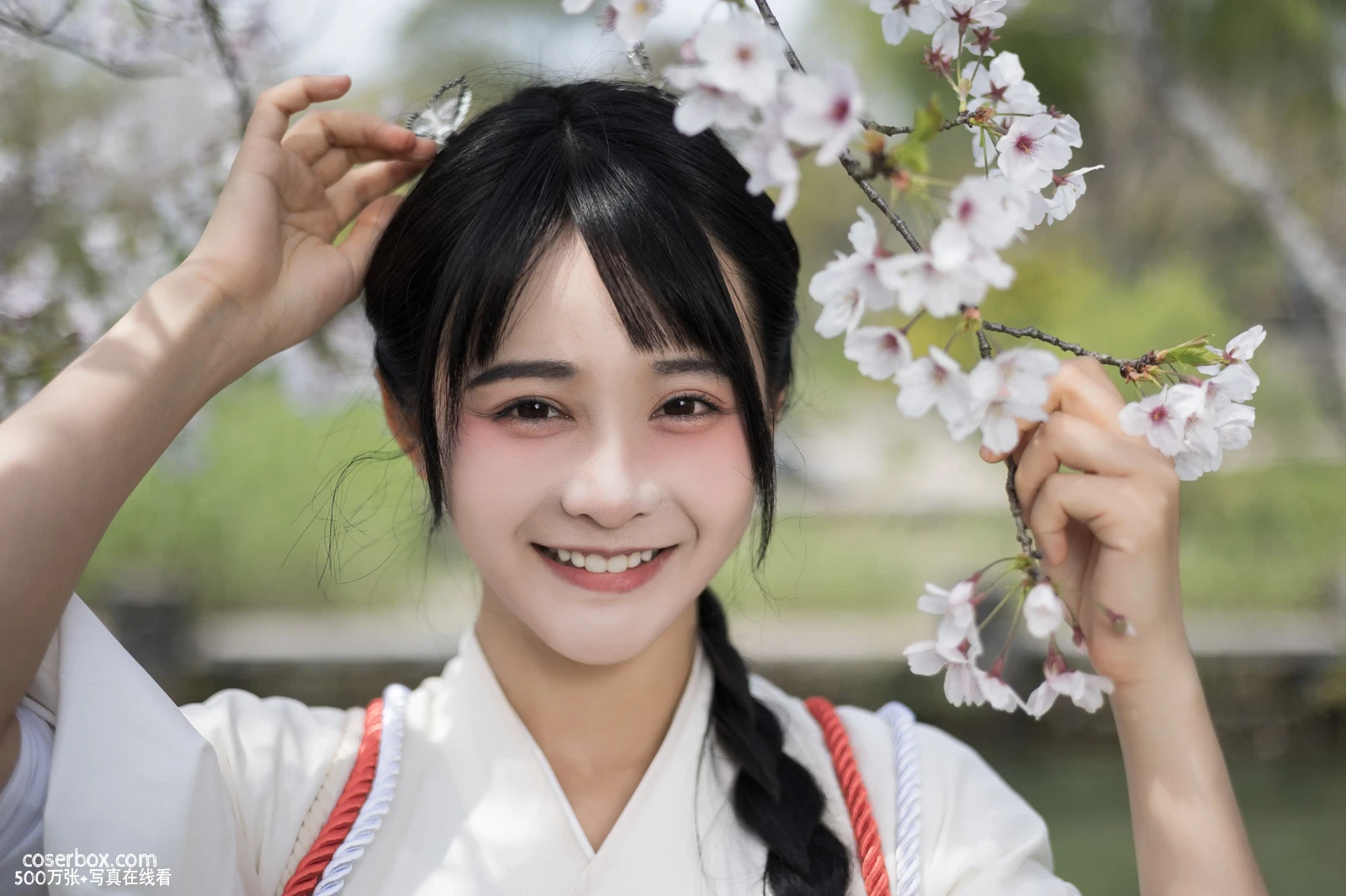 [YITUYU艺图语] 2022.06.11 NO.1539 四月如你 杨馥羽 [39P-433MB] - 在线看可下载原图