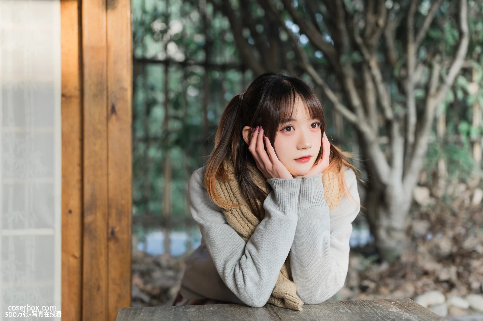 [YITUYU艺图语] 2022.06.21 NO.1637 秋天的裙摆 兔子Zzz不吃胡萝卜 [42P-426MB] - 在线看可下载原图