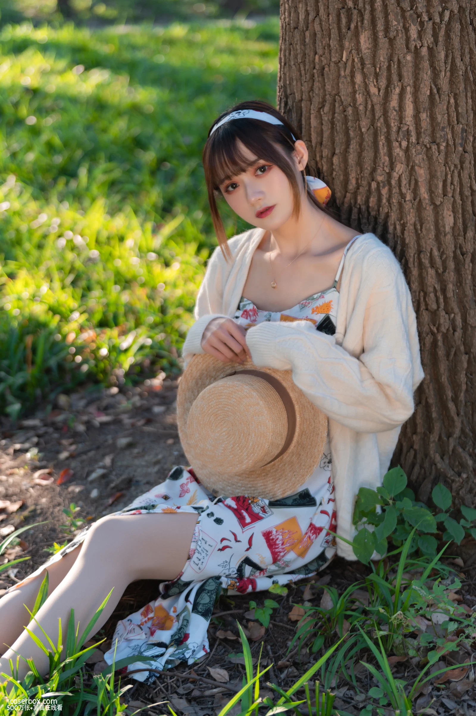 [YITUYU艺图语] 2022.06.27 NO.1690 地肤花开 兔子Zzz不吃胡萝卜 [34P-322MB] - 在线看可下载原图