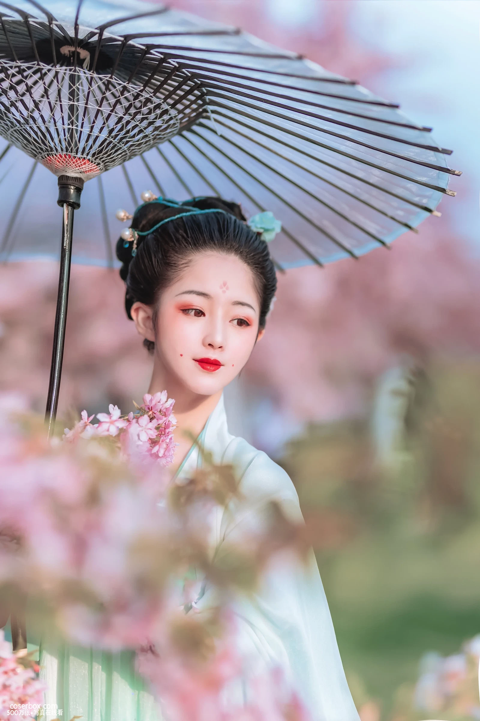 [YITUYU艺图语] 2022.06.27 NO.1697 樱花美人 蟋蟀呀 [31P-217MB] - 在线看可下载原图