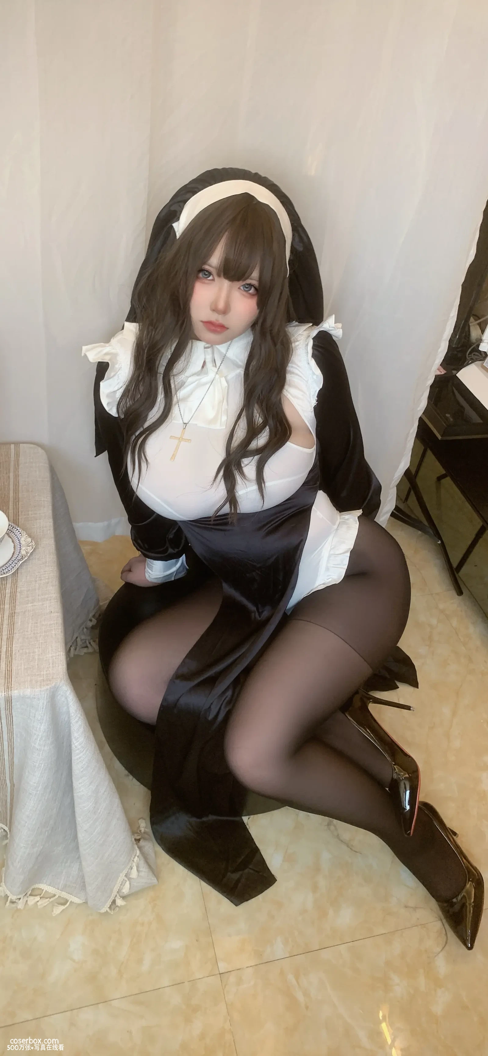 純愛neko 2023.11.01 修女 - 在线看可下载原图