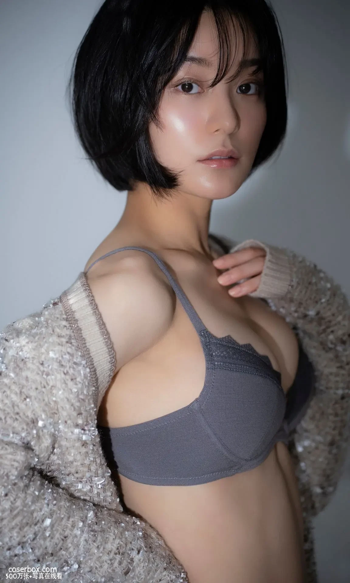【デジタル限定】新田桃子写真集「ドンブラ一人三役女優、初グラビア」 週プレ电子版  - 在线看可下载原图