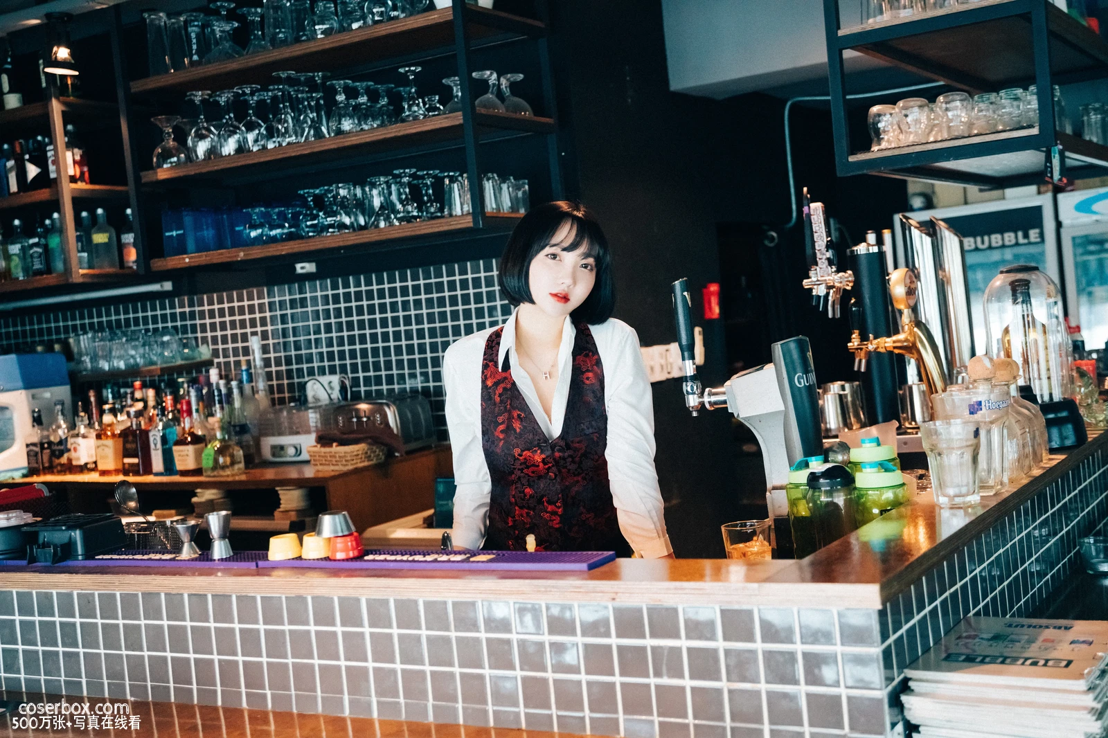孙乐乐 손예은(孫樂樂) NO.051 Yeeun - Tainted Love Bar + S - 在线看可下载原图