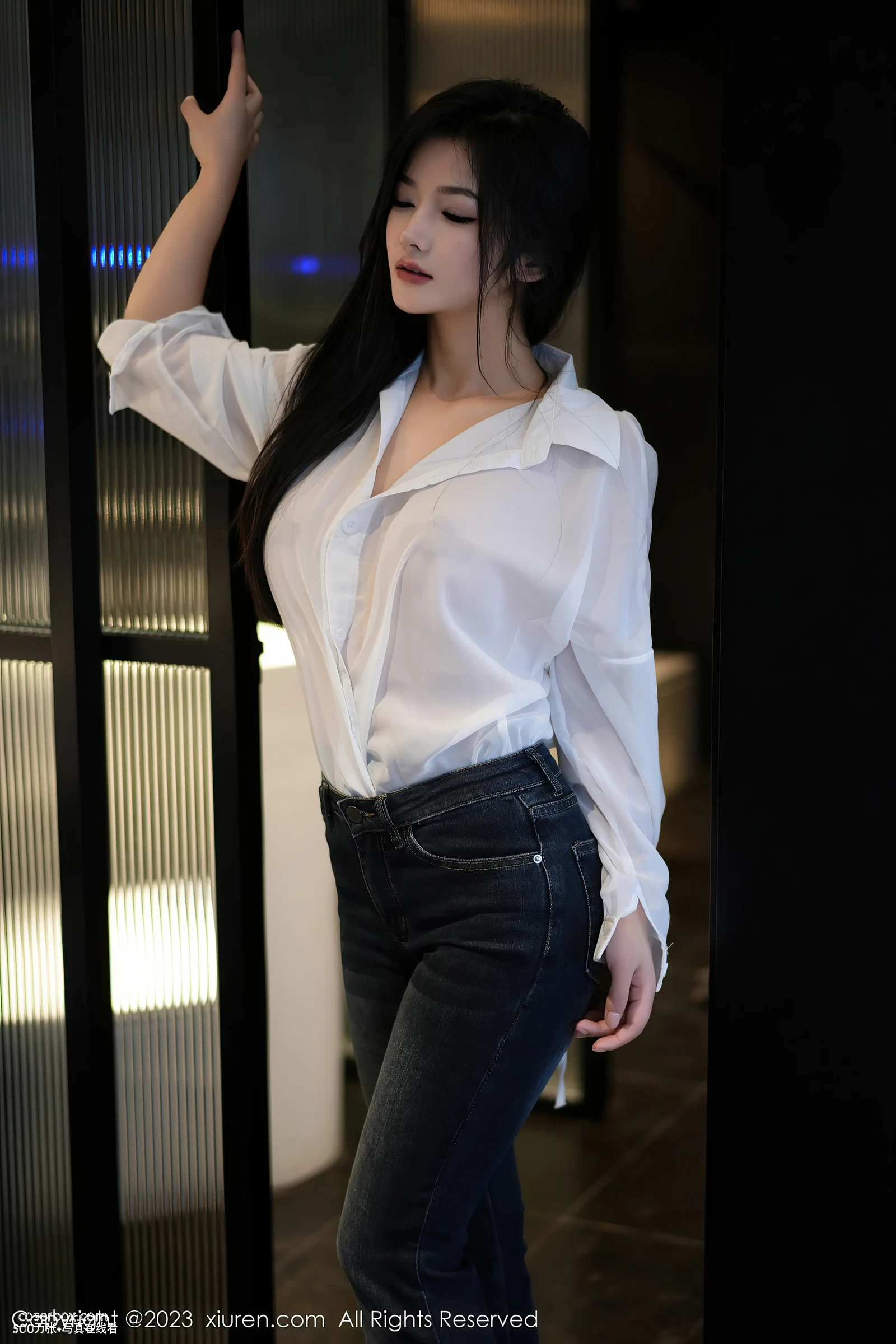 [Xiuren秀人网]2023.11.10 NO.7645 谭小灵[106+1P／900MB] - 在线看可下载原图