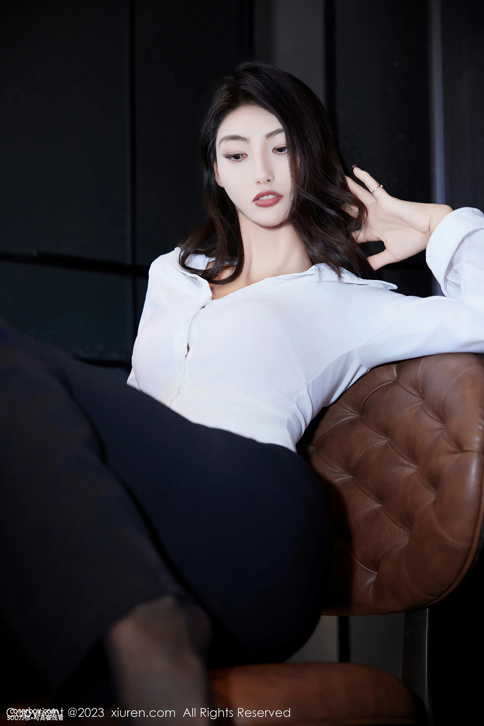 [Xiuren秀人网]2023.11.21 NO.7692 lingyu69[72+1P／616MB] - 在线看可下载原图