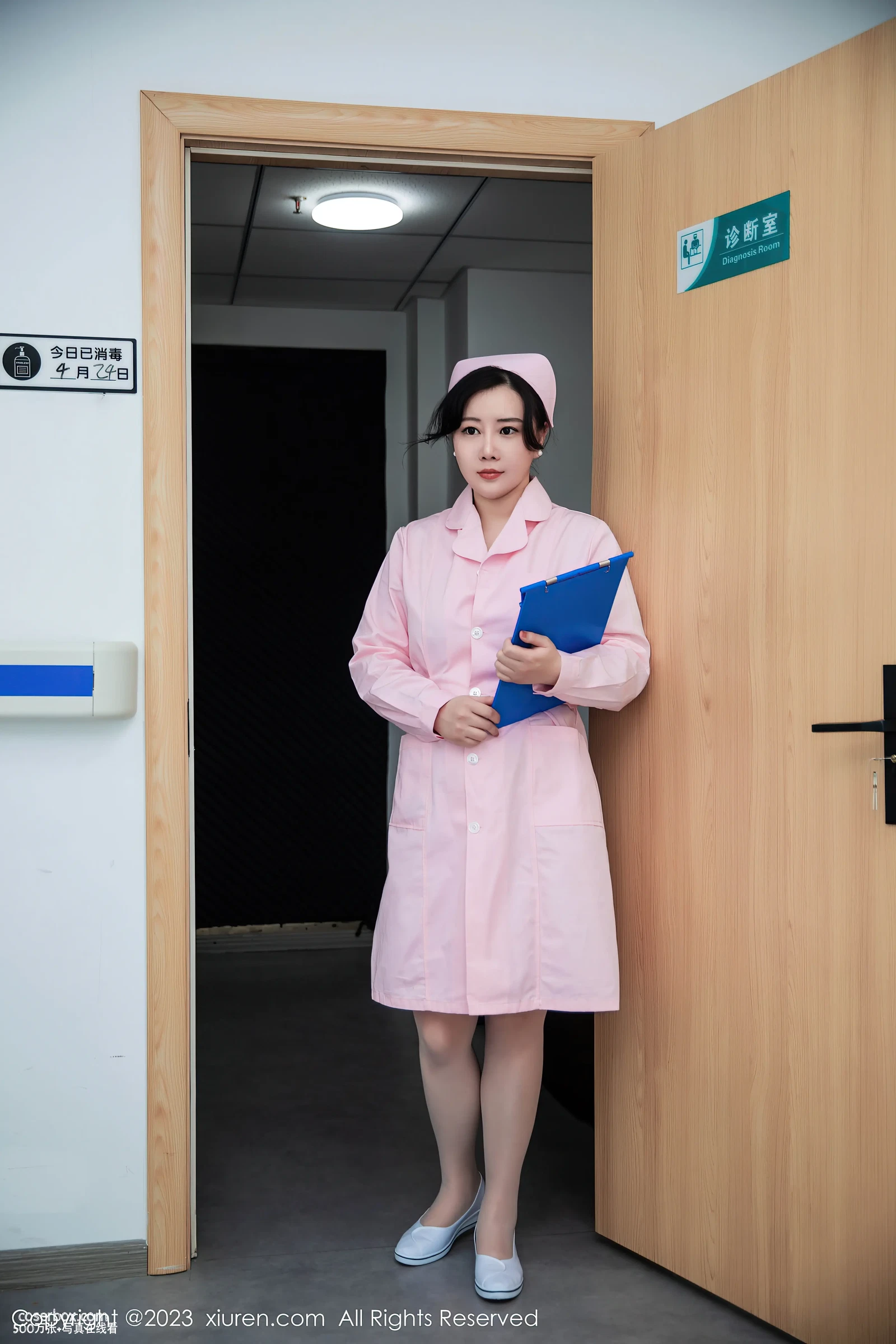 [Xiuren秀人网]2023.08.08 NO.7199 王婉悠Queen[81+1P／649MB] - 在线看可下载原图