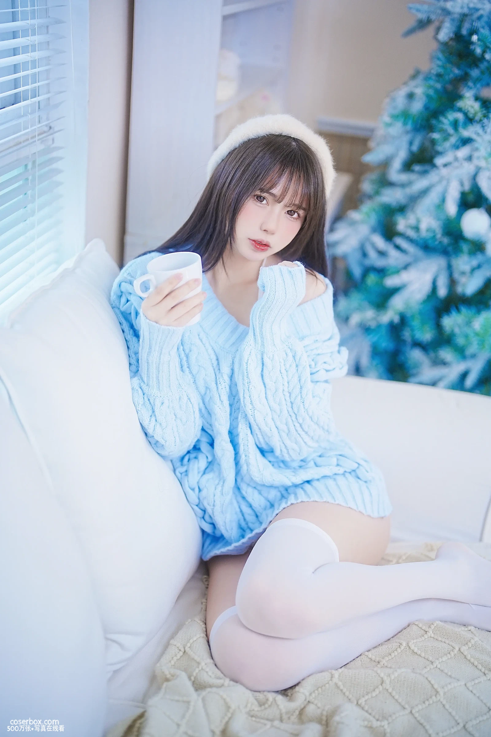 Tina很妖孽呀 2024.06.17 蓝色秋冬毛衣 27P - 在线看可下载原图