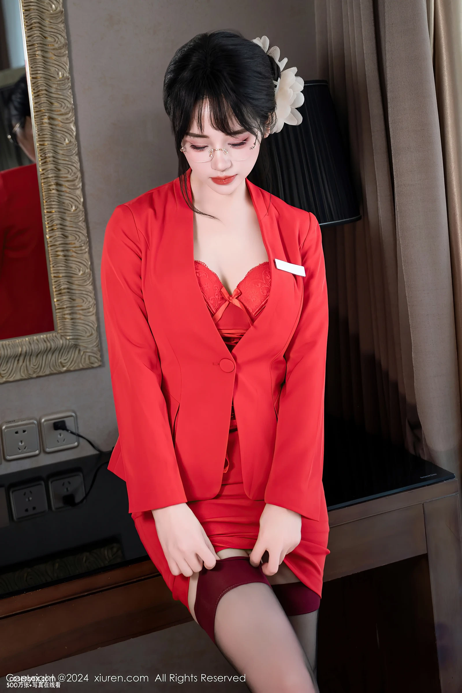 XiuRen秀人网 NO.8360 汐汐爱吃草莓 [61P 595.27MB] - 在线看可下载原图
