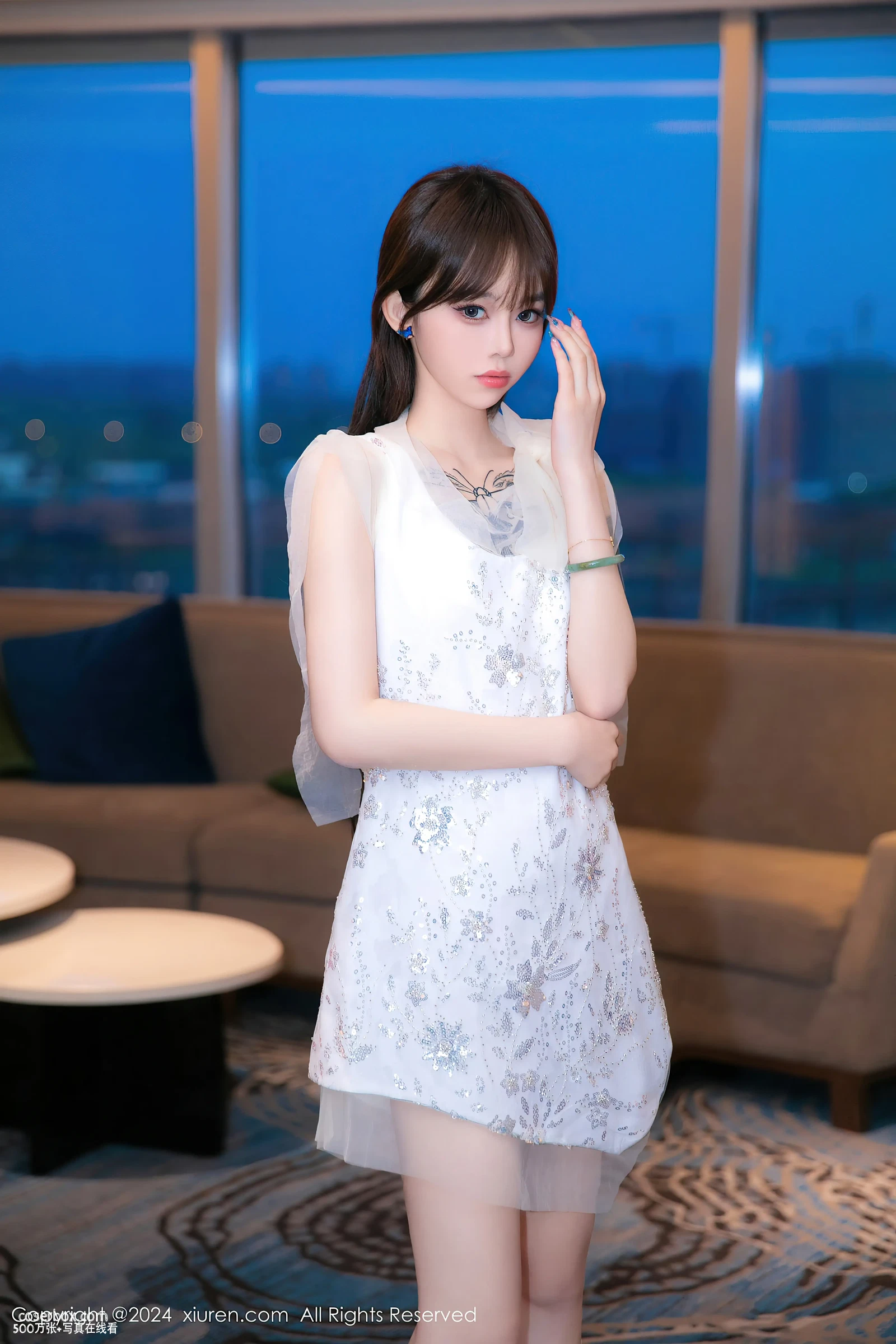 XiuRen秀人网 NO.8696 奶瓶 [82P 761.34MB] - 在线看可下载原图